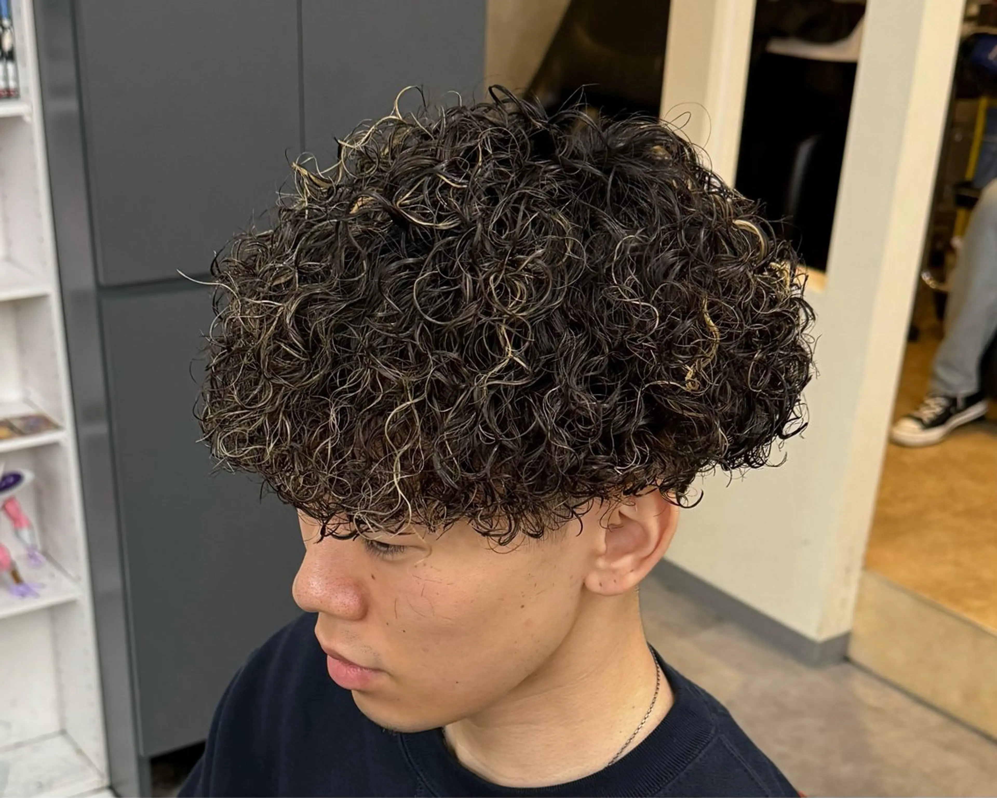 パーマ メンズ フェザーパーマメンズ ツイスパ京都駅前のヘアスタイル