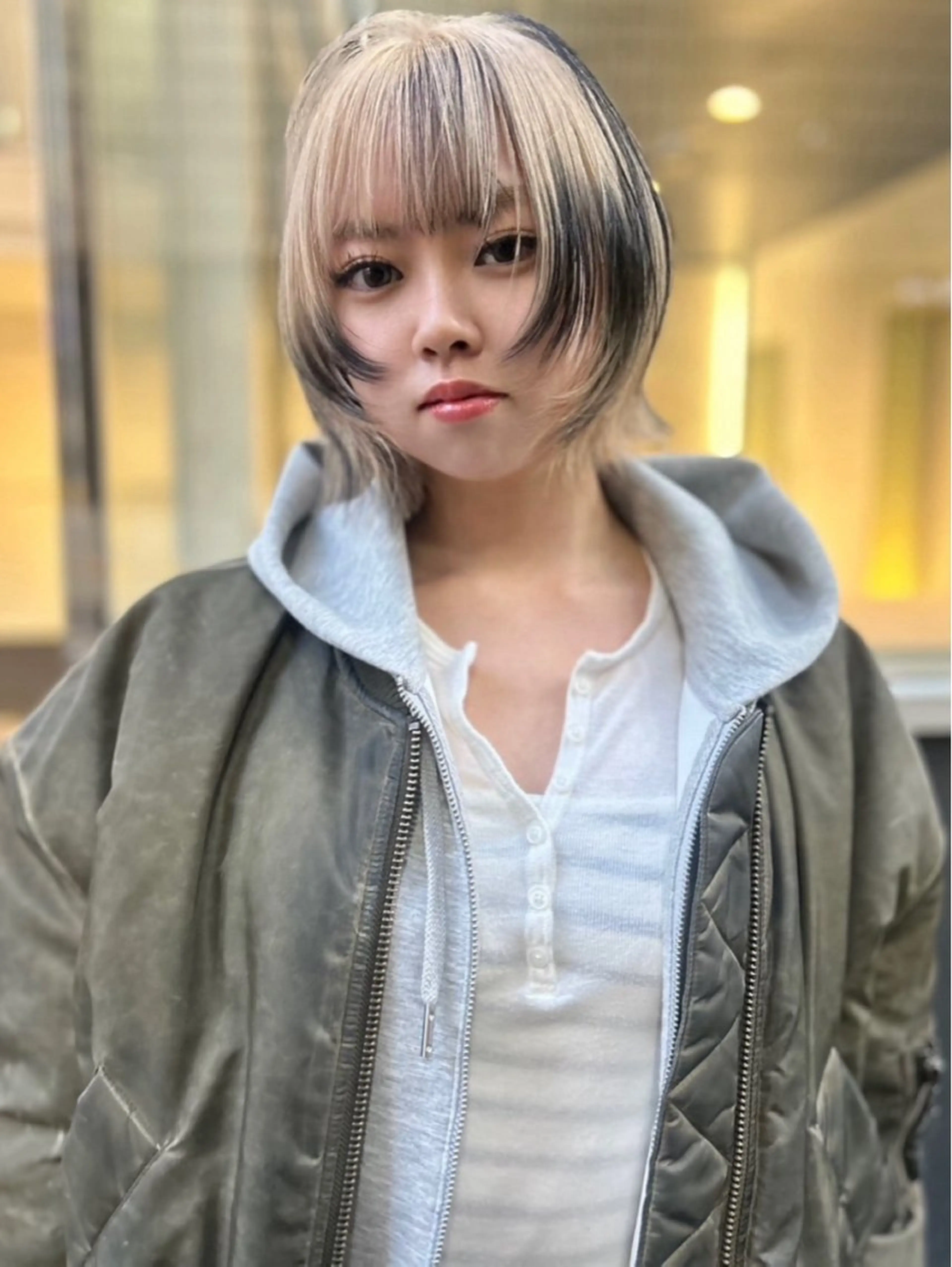 ショート カラー ブリーチ 透明感カラー ダブルカラー ハイトーンカラー ブリーチなしカラー ヘアカラー CIEL 難波店所属・🎀透明感/レイヤ ー/Kotona🎀のヘアスタイル