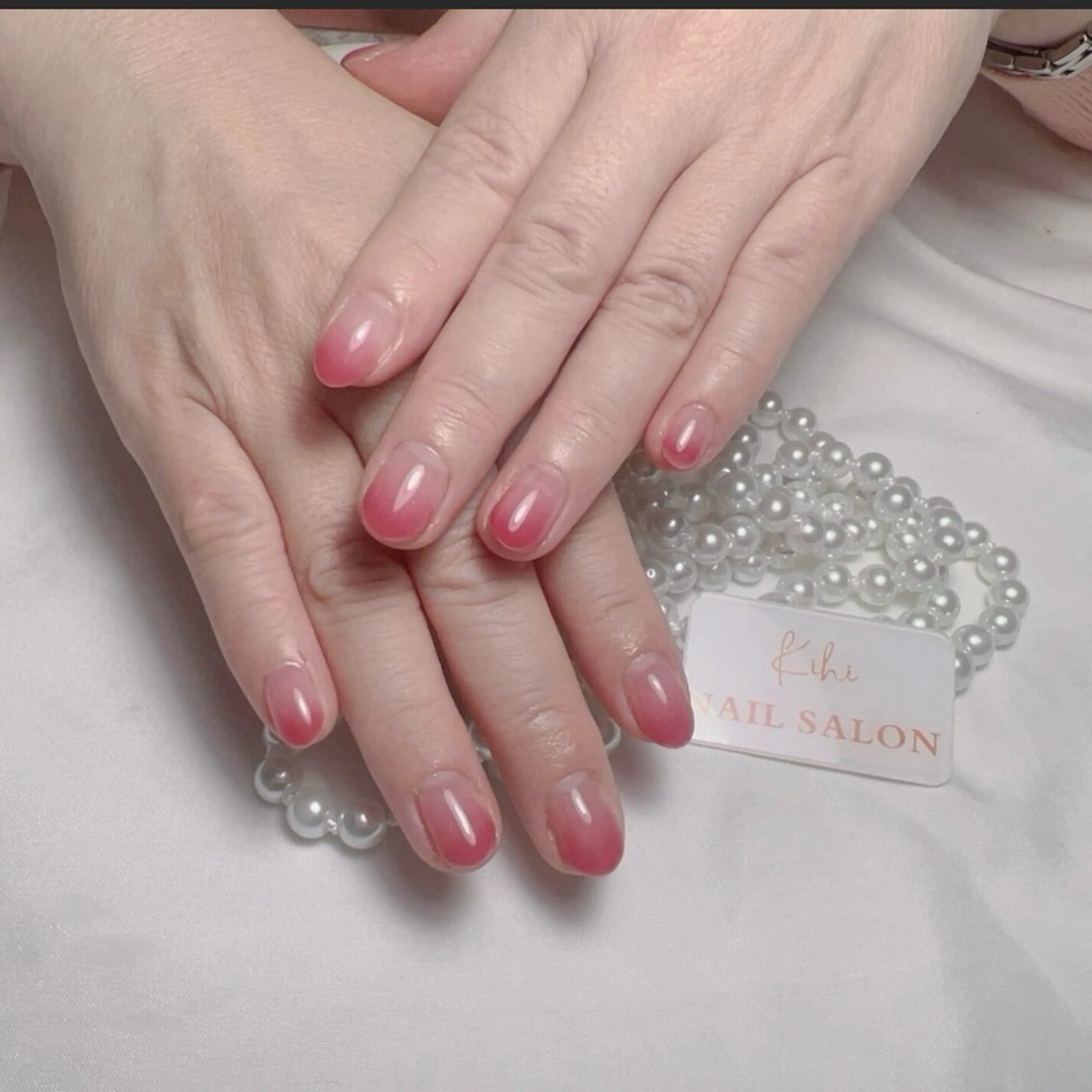 ネイル アートネイル フレンチネイル ジェルネイル グラデーション 韓国ネイル ハンドネイル 💕鈴木ユリ パラジェル/オフ無料のネイルデザイン