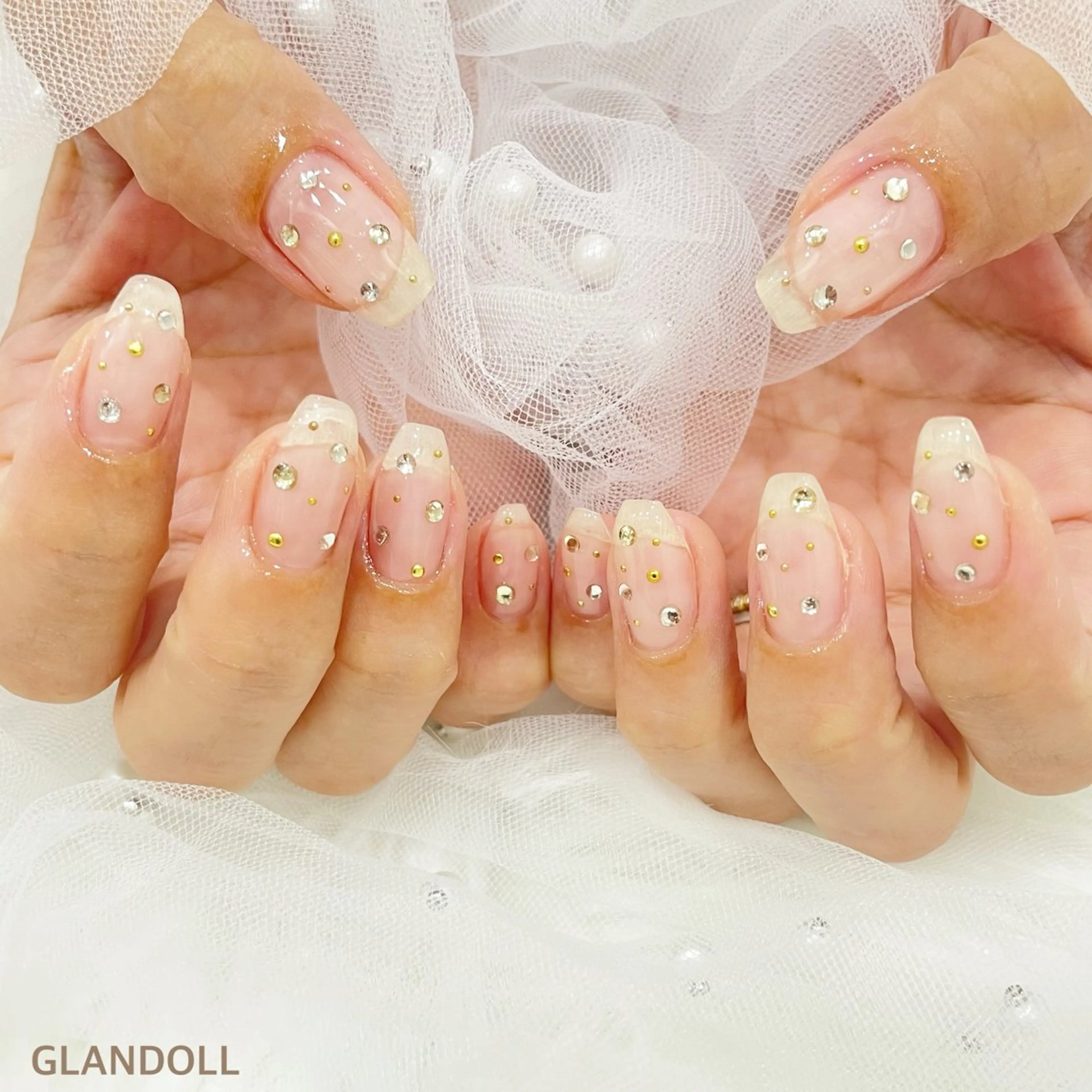 ネイル クリアネイル 夏ネイル ハンドネイル GLANDOLL YURIのネイルデザイン
