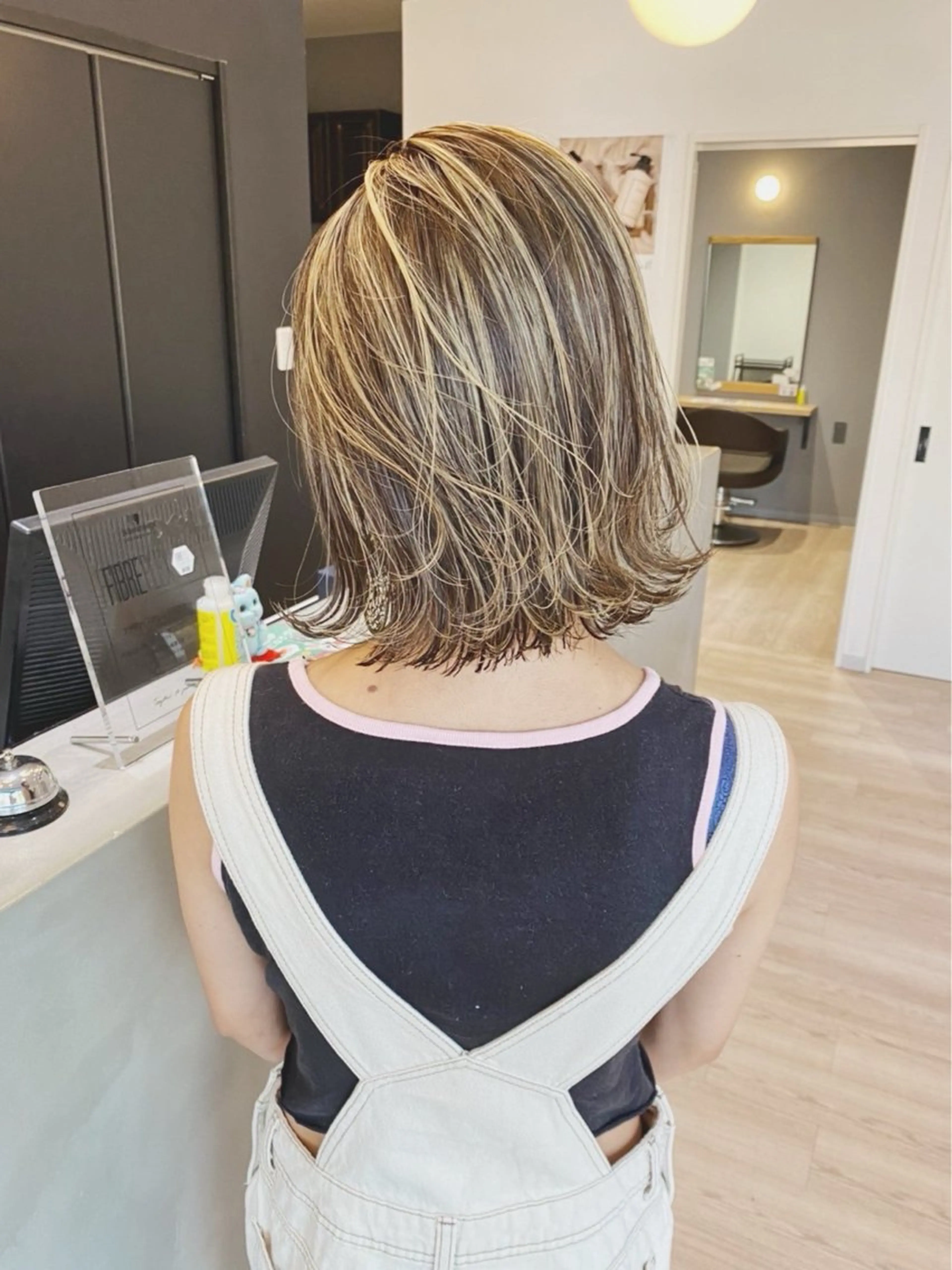 カラー 大原 英里香εïз゜のヘアスタイル