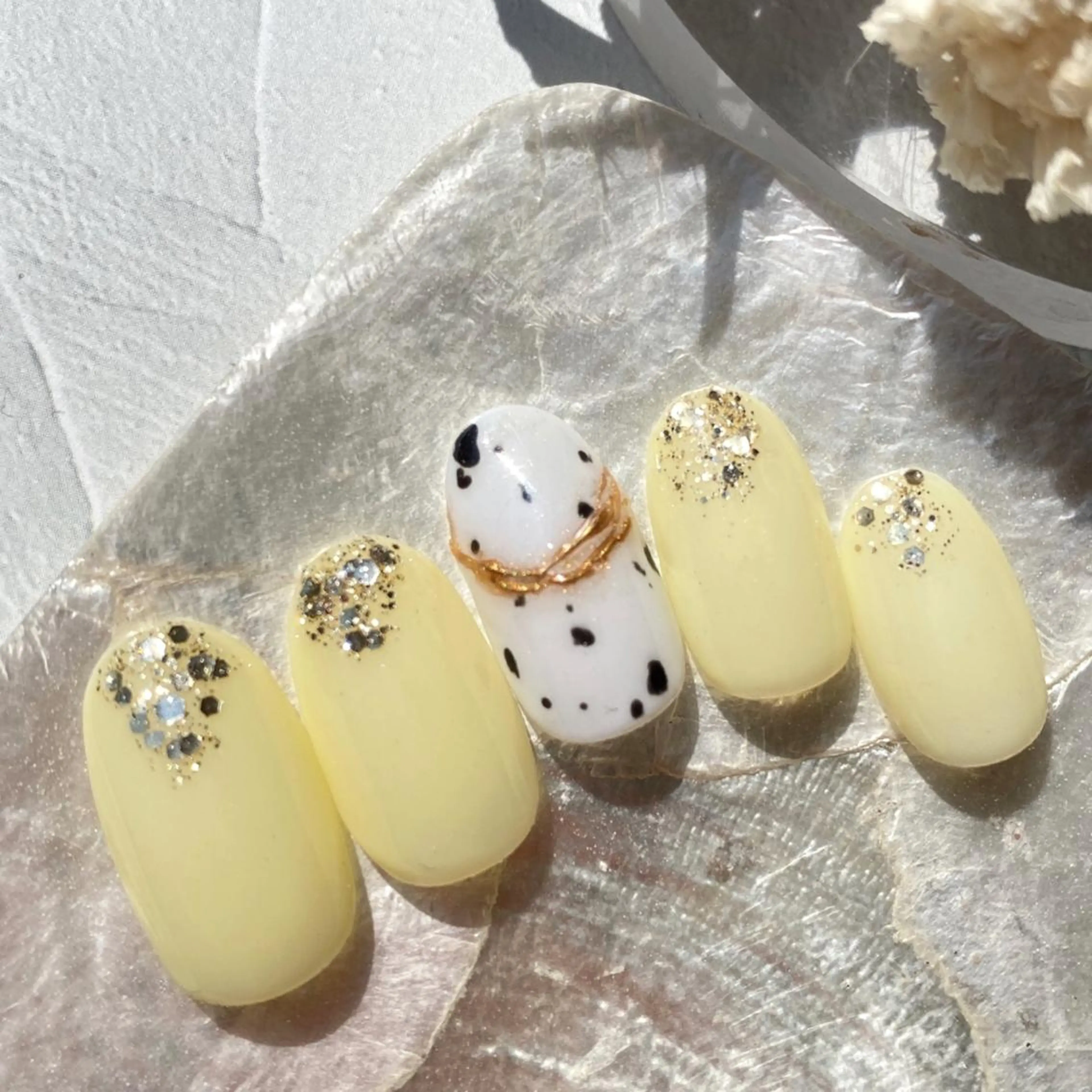 ネイル 【育児休暇中】今中 沙季のネイルデザイン