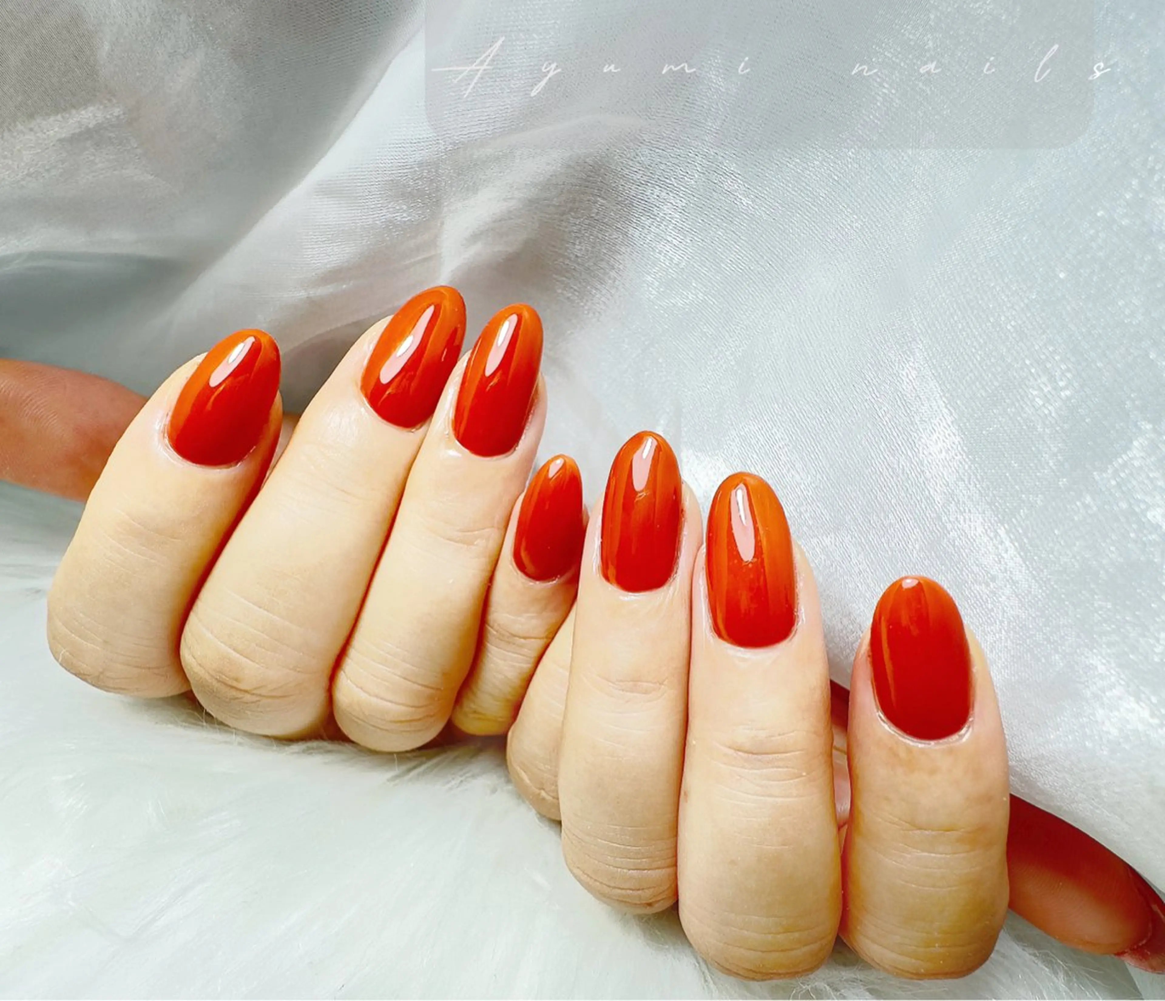 ネイル ハンドネイル YUMI ニュアンスnailsのネイルデザイン