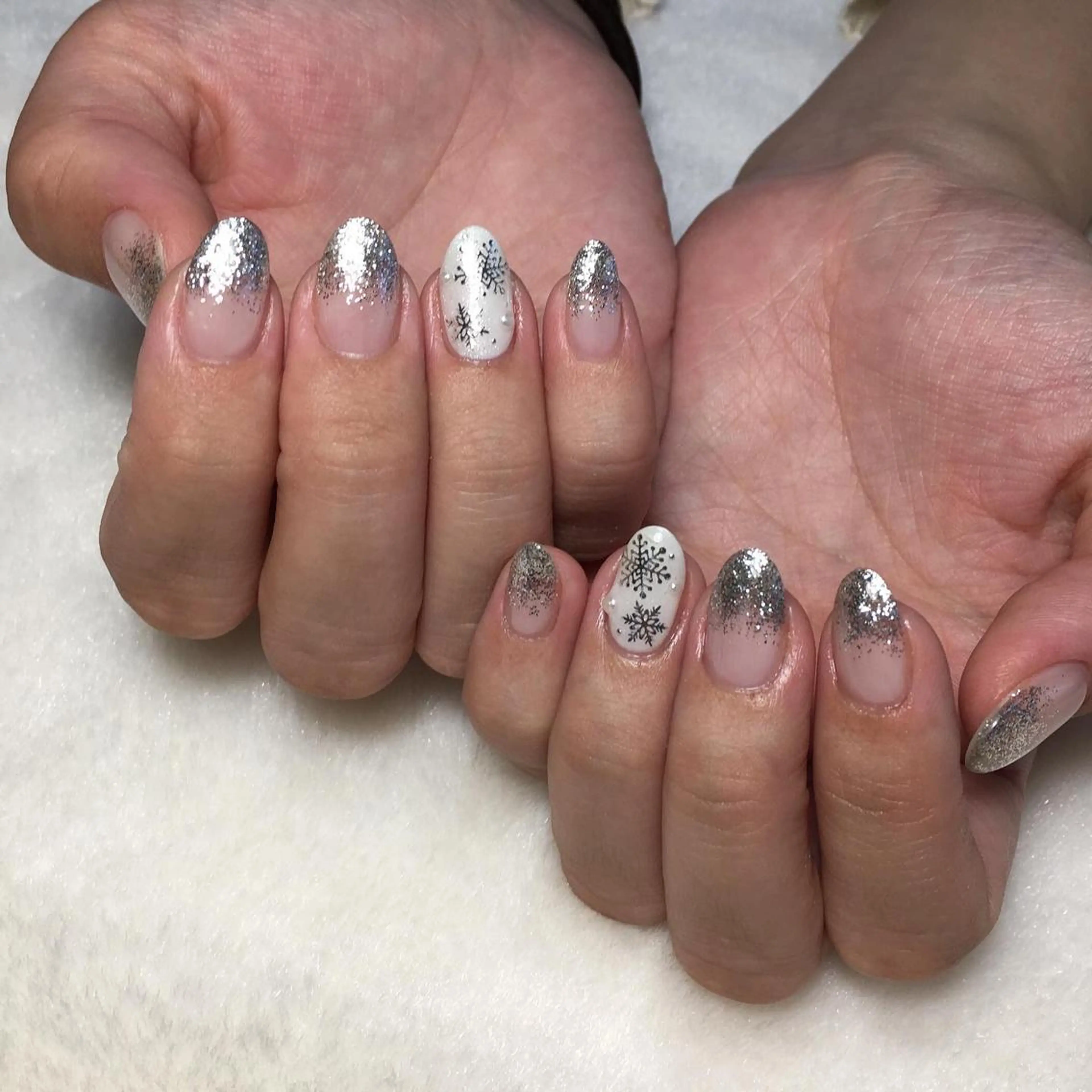 ネイル アートネイル シンプルネイル ハンドネイル kipinail 川﨑えりかのネイルデザイン