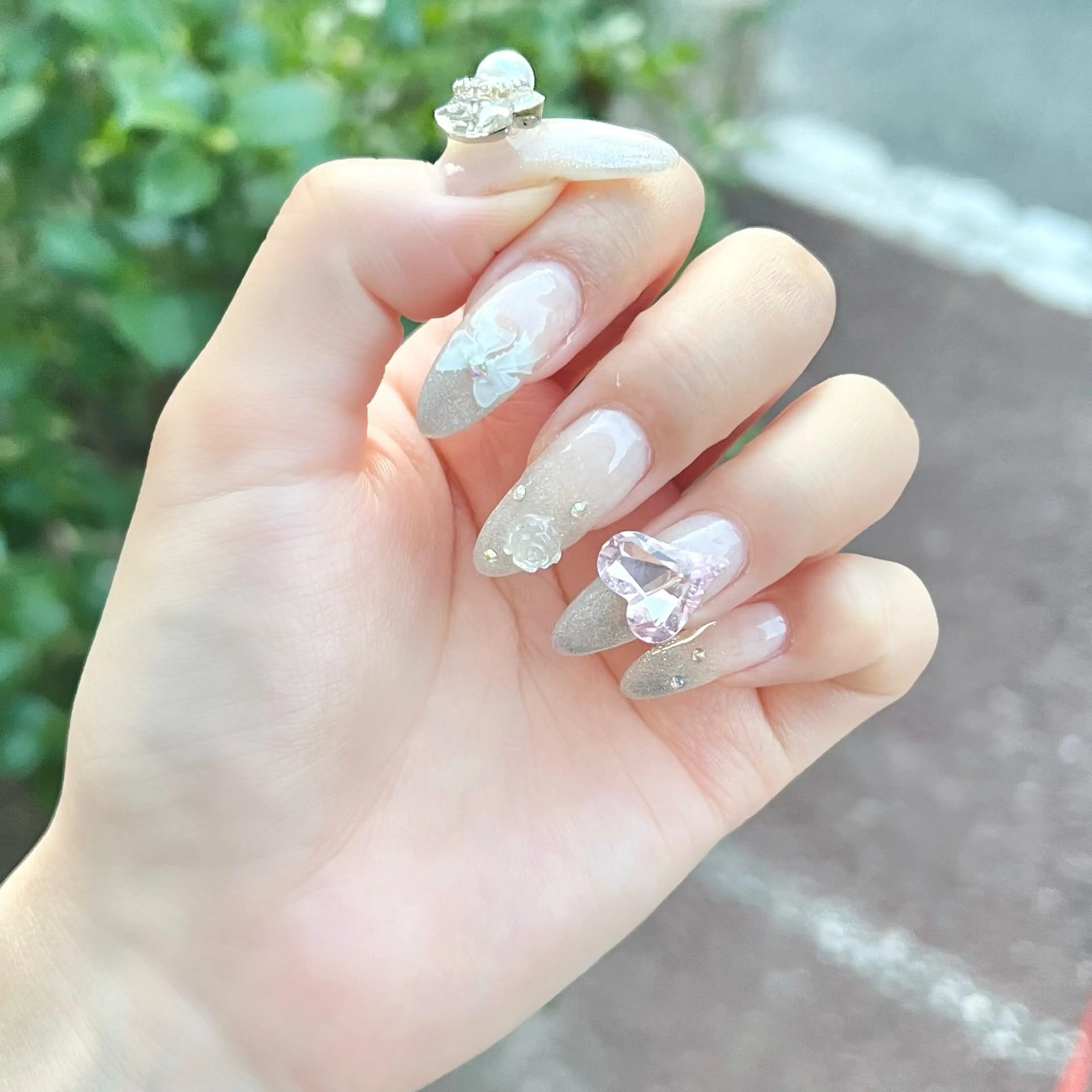 ネイル mieux NATSUKIのネイルデザイン