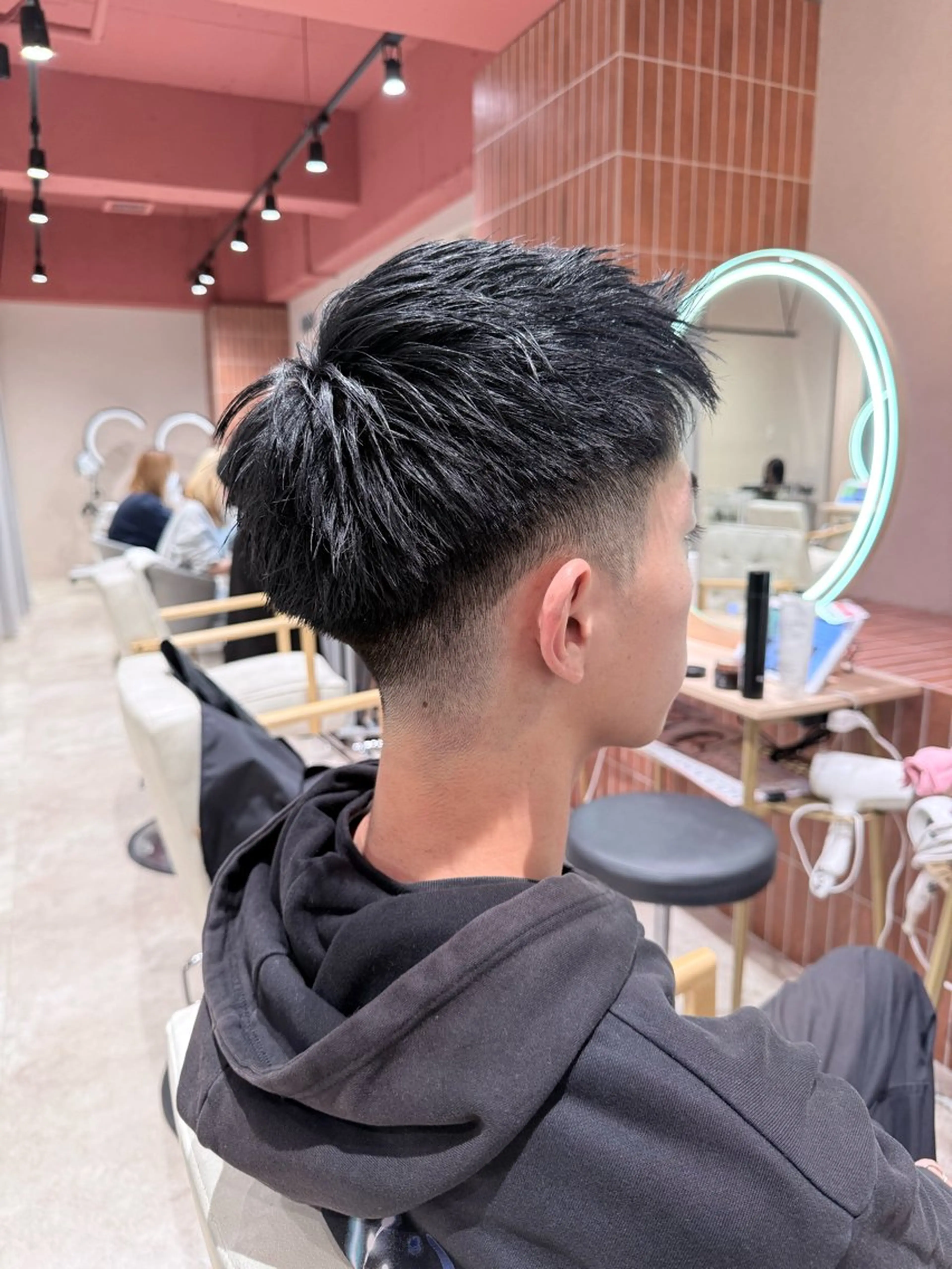 ショート カット アキト🌙 メンズ特化🔥のヘアスタイル