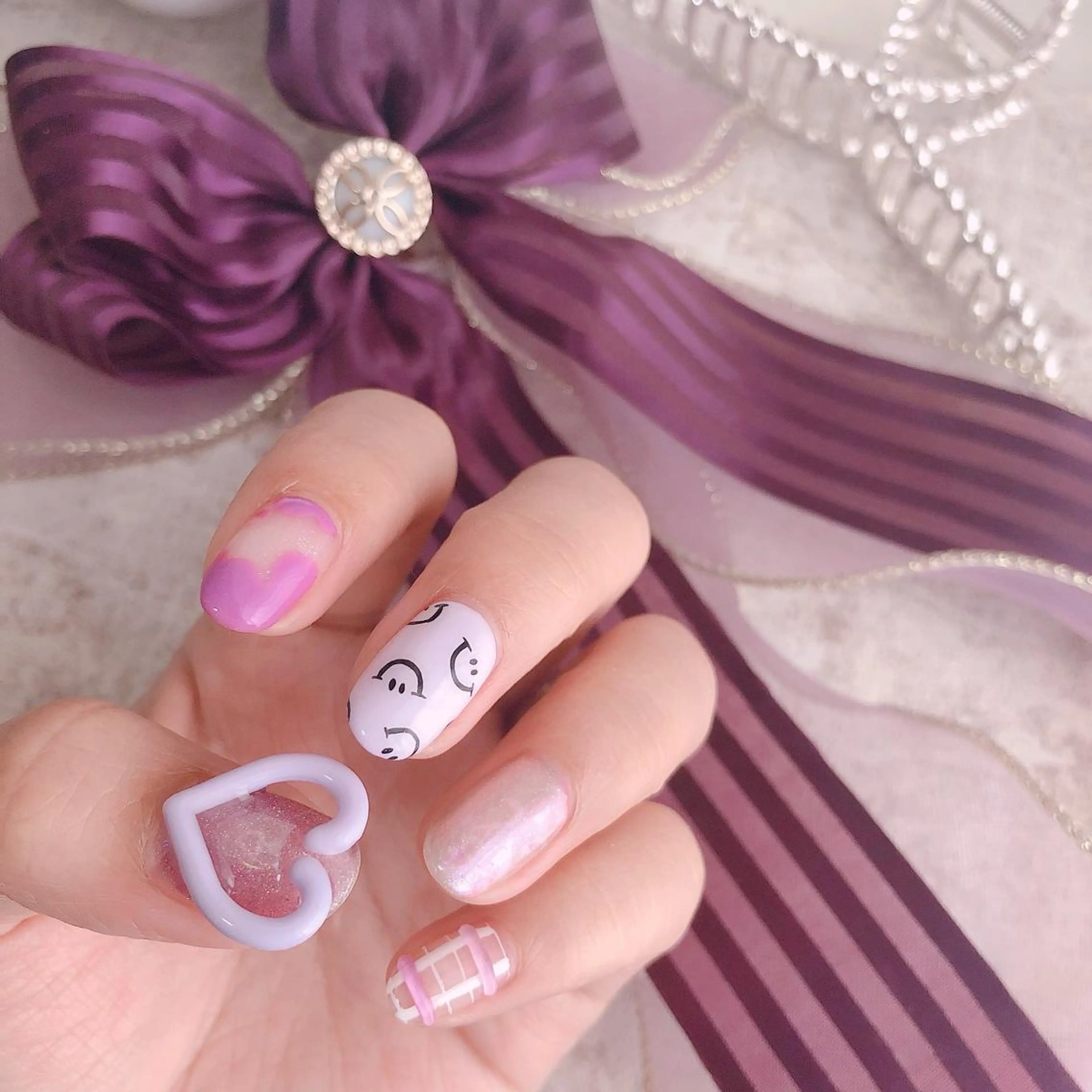 ネイル ハンドネイル フットネイル ナナイチゼロ I.Naoのネイルデザイン