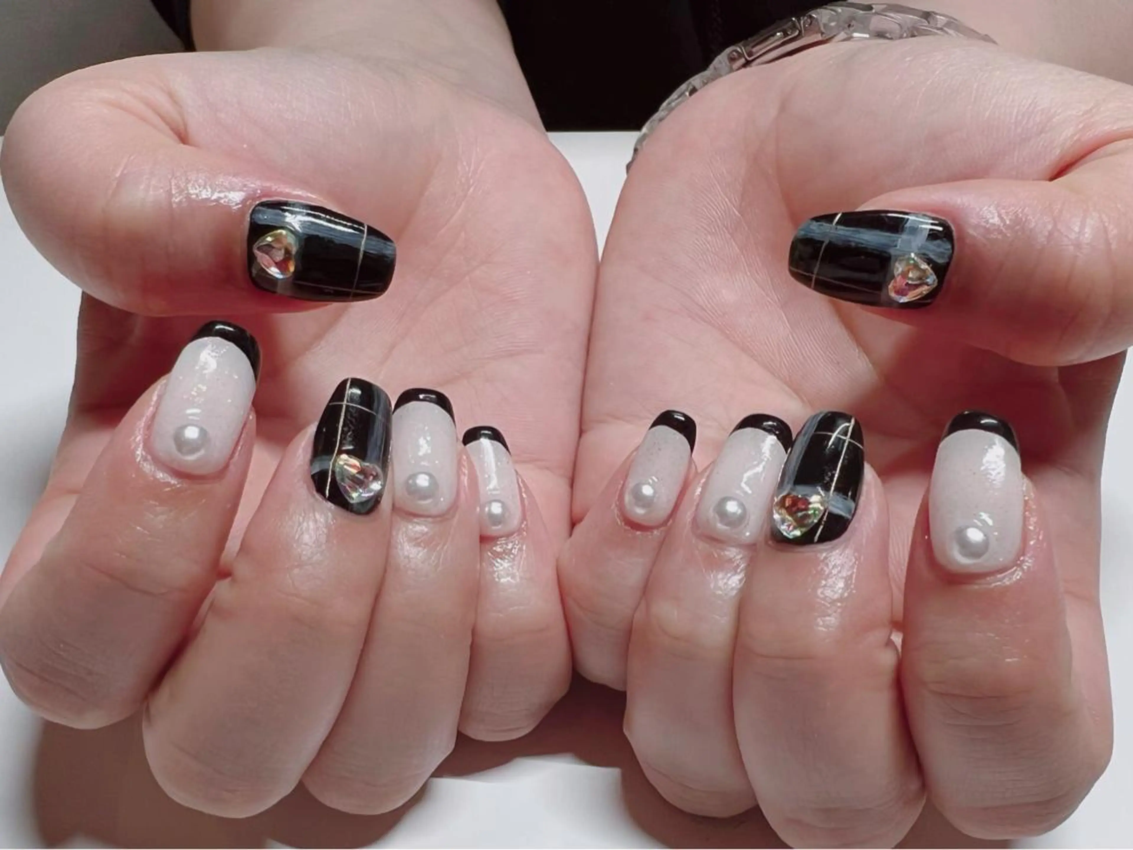 ネイル ハンドネイル IRAS..nail ＥＲＩＫＡのネイルデザイン