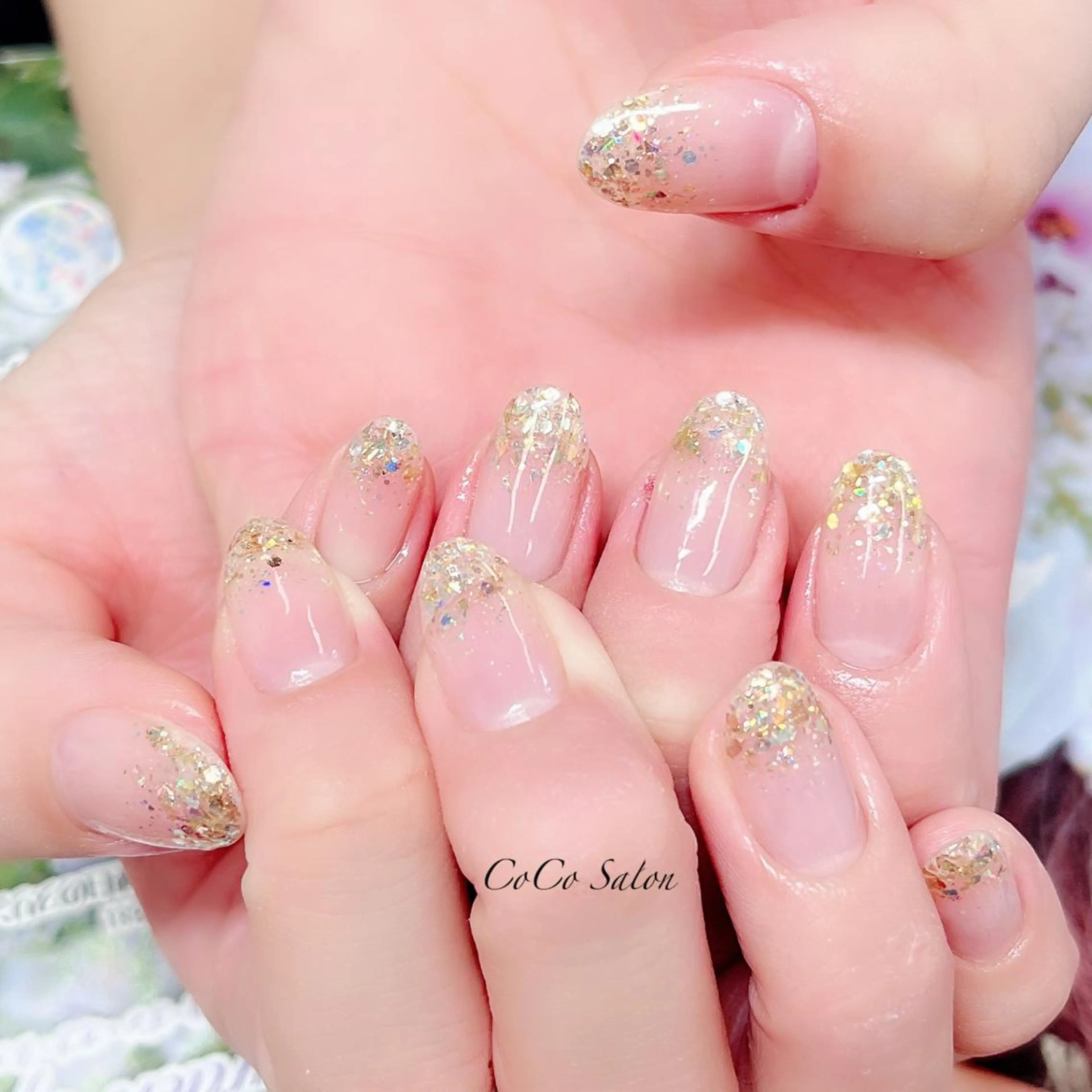 ネイル 成人式 長さ出し ジェルネイル グラデーション ホログラムネイル CoCoSalon ネイル/まつ毛予約のネイルデザイン