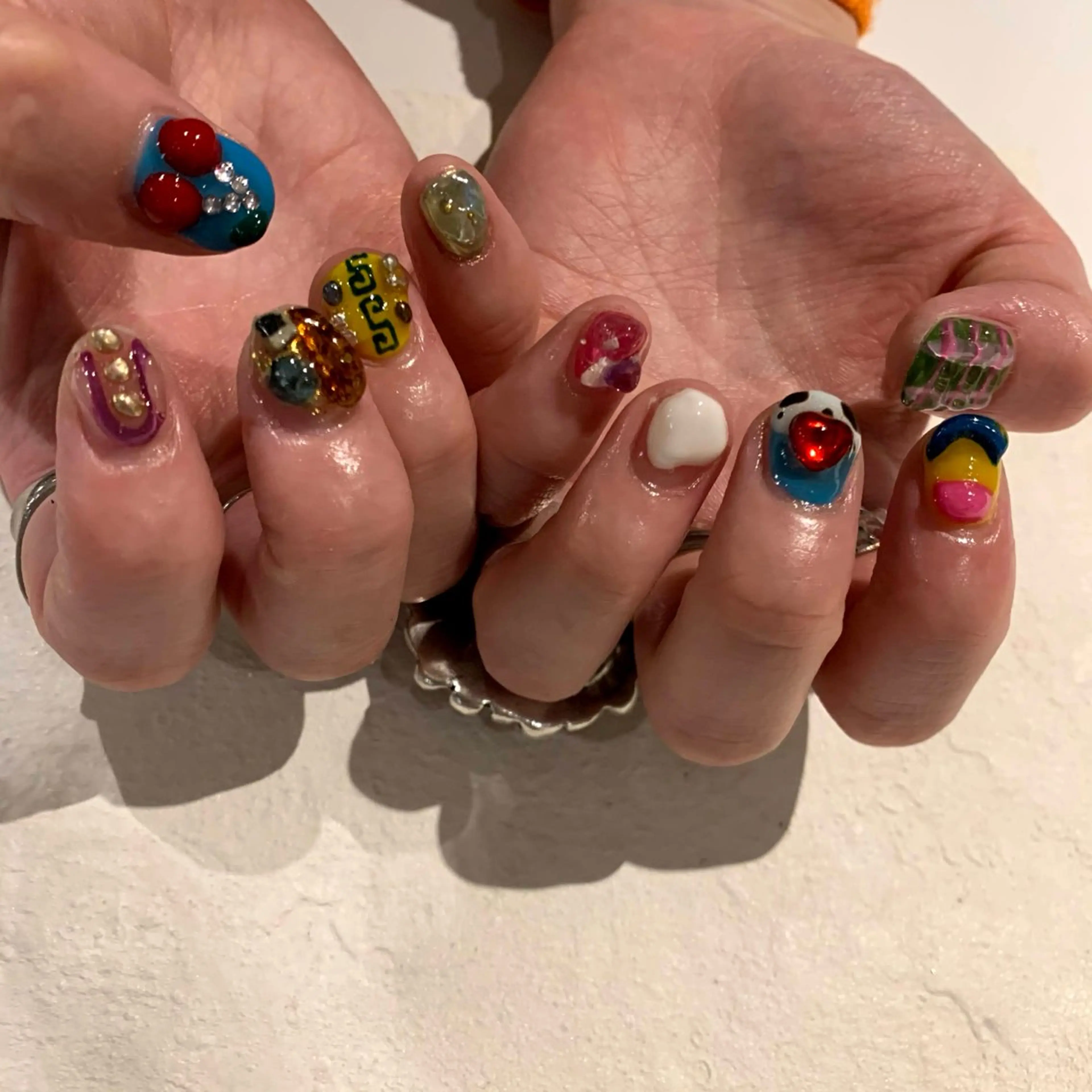 ネイル ハンドネイル clocln  / Suzukaのネイルデザイン