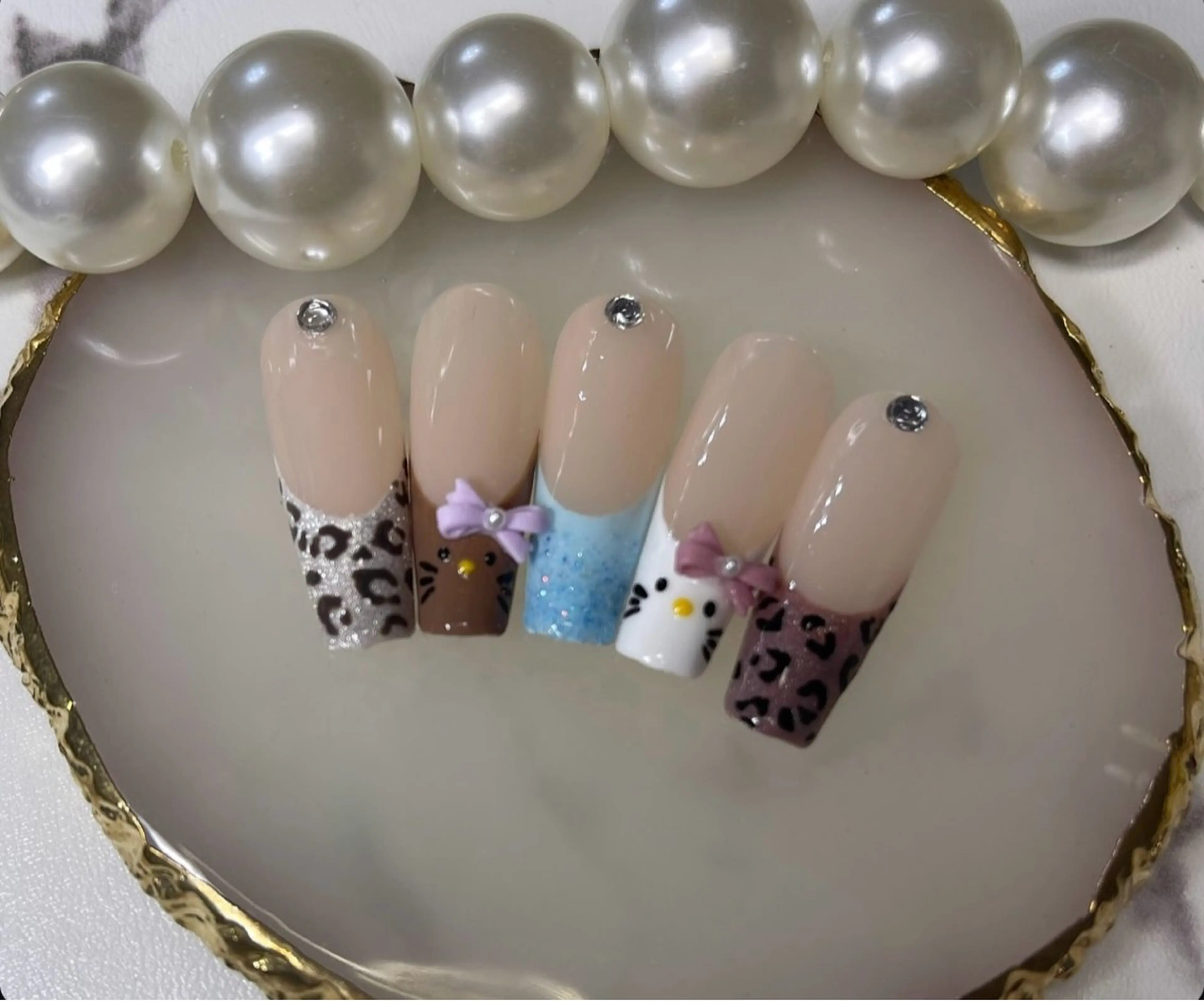 ネイル フレンチネイル CREA nailsalonのネイルデザイン