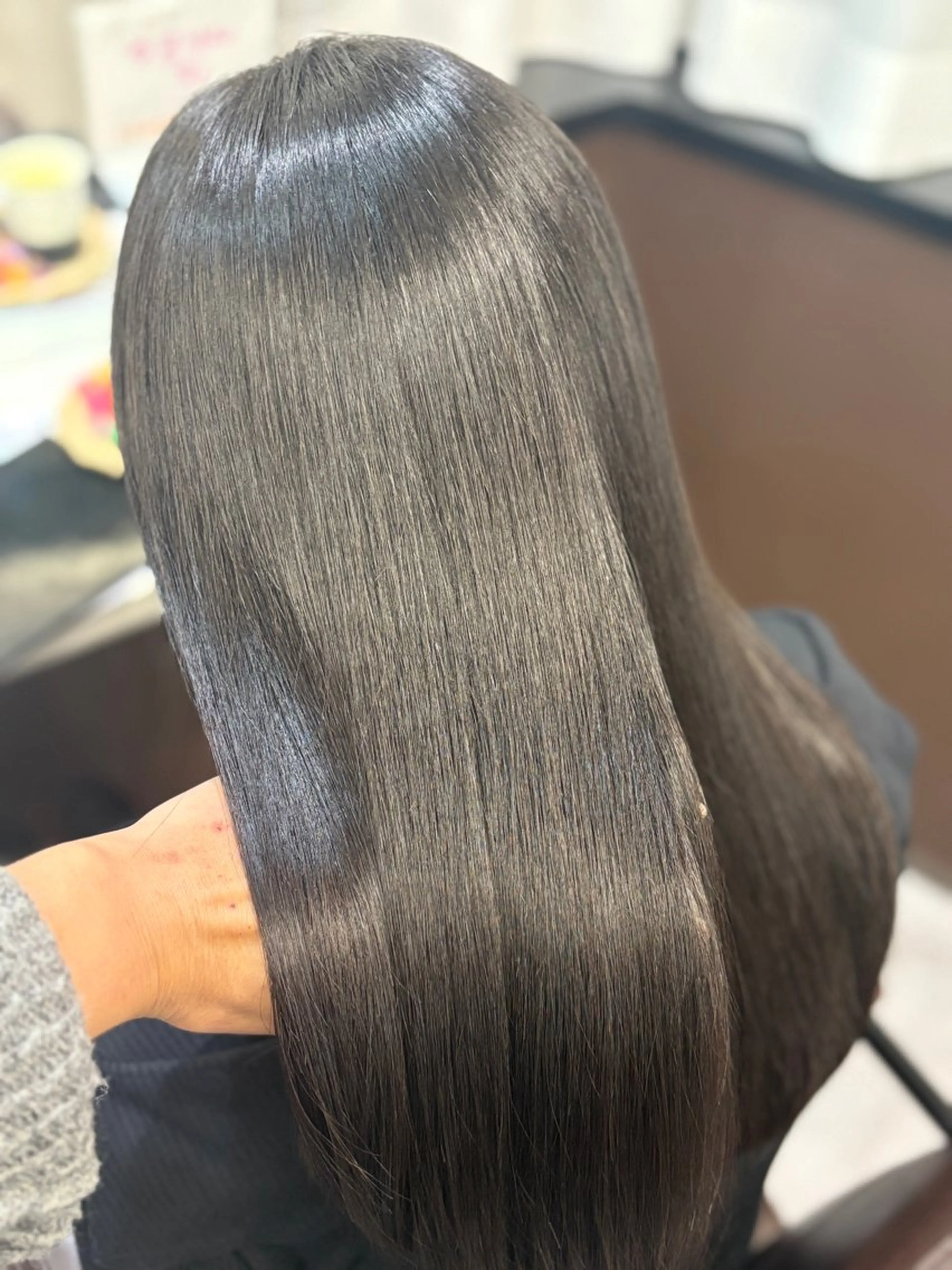 セミロング 韓国×髪質改善カラー 💎hinaのヘアスタイル