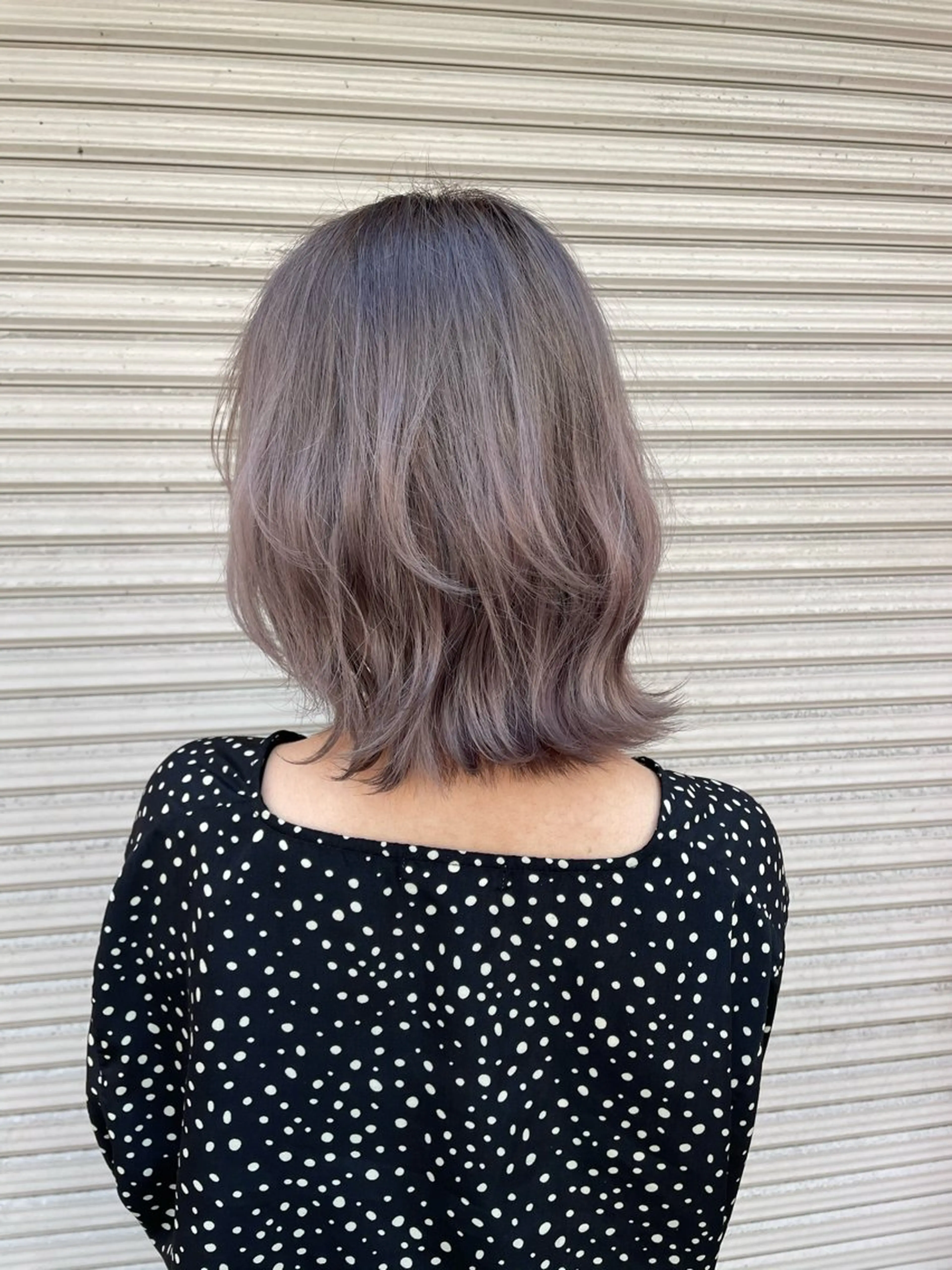 ミディアム カラー 國生 香織のヘアスタイル