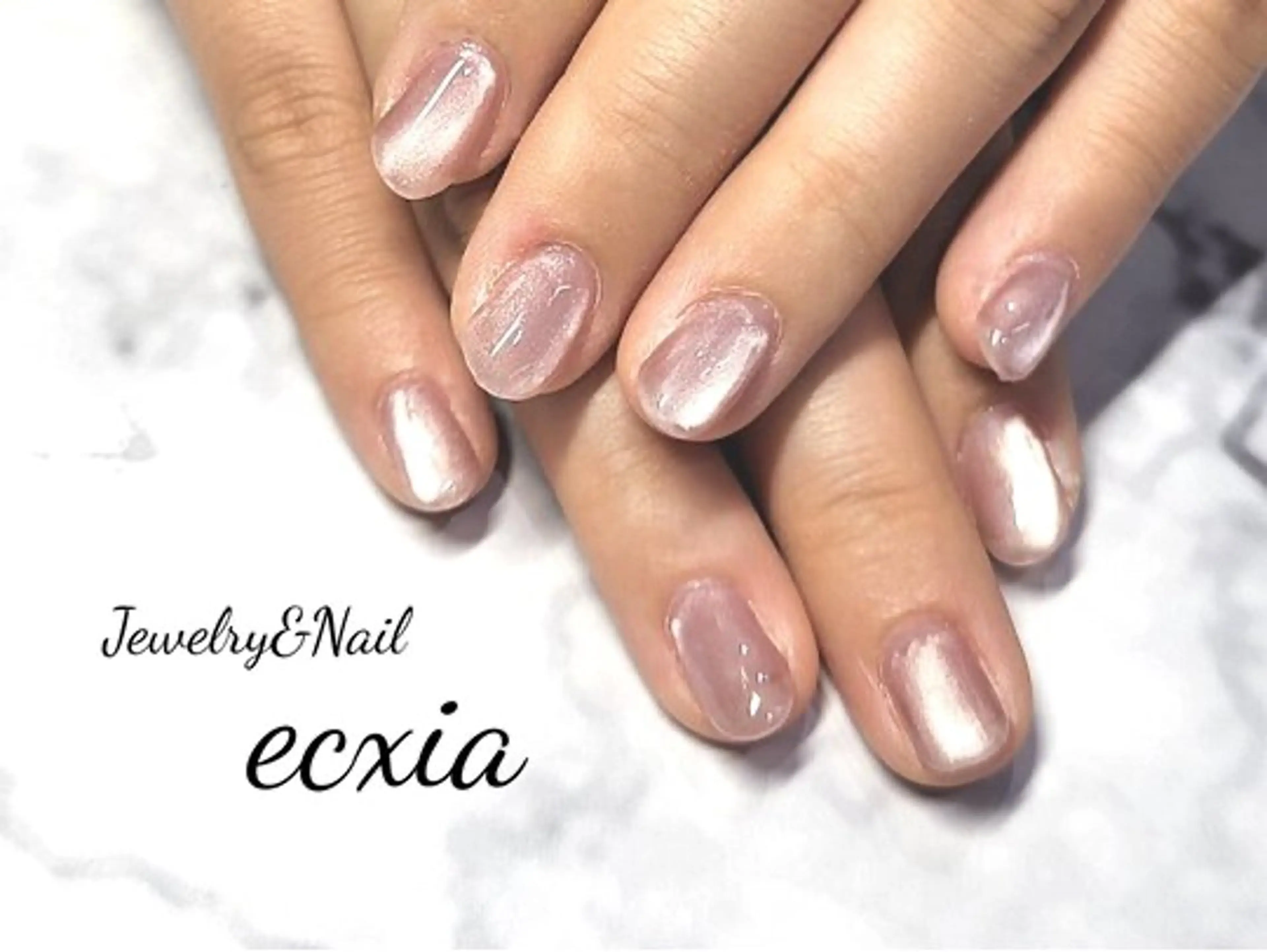 ネイル マグネットネイル Nail ecxia ｜Haruna🎀のネイルデザイン