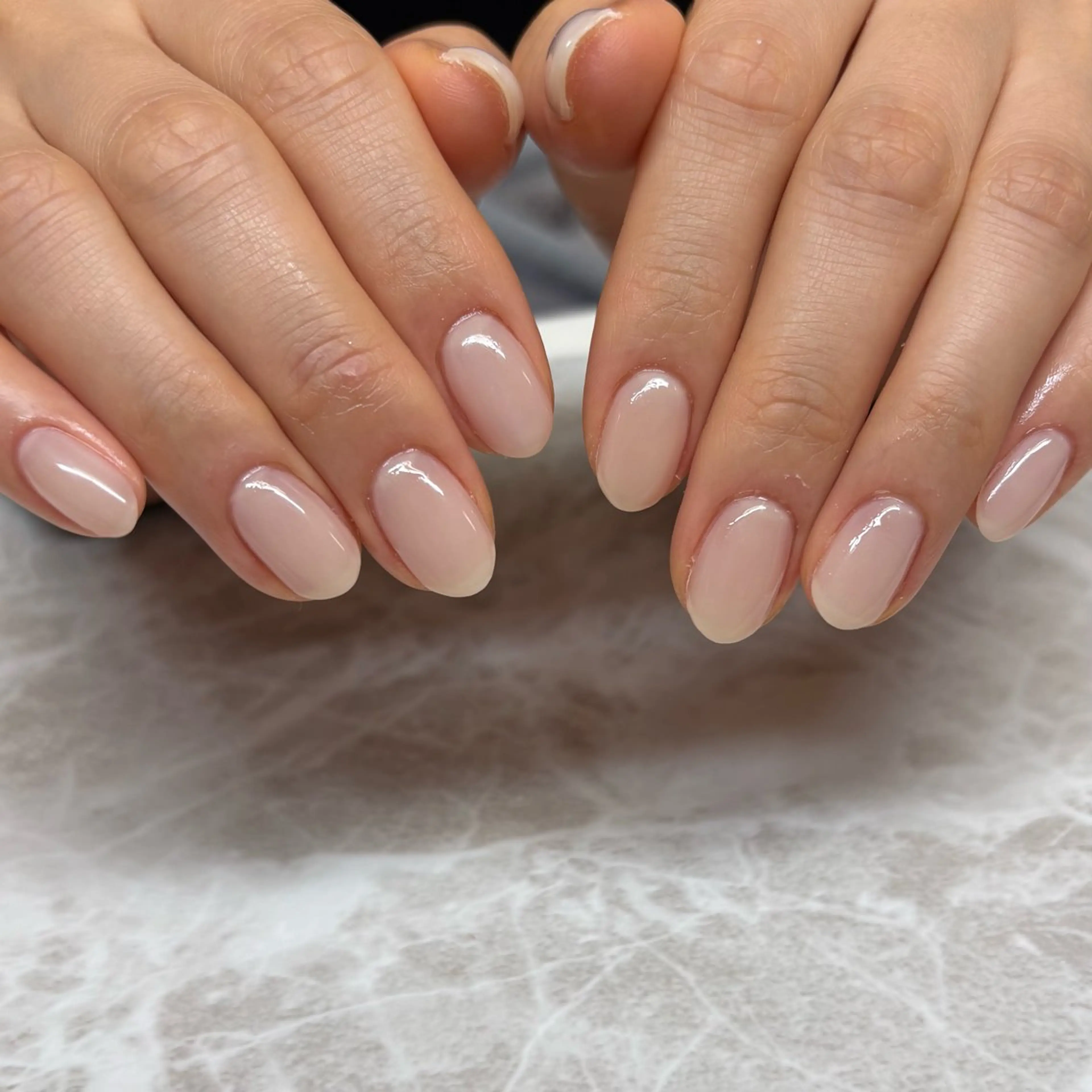 ネイル ワンカラーネイル ハンドネイル private salon magique所属・Rina🫧 大阪/福島のネイルデザイン