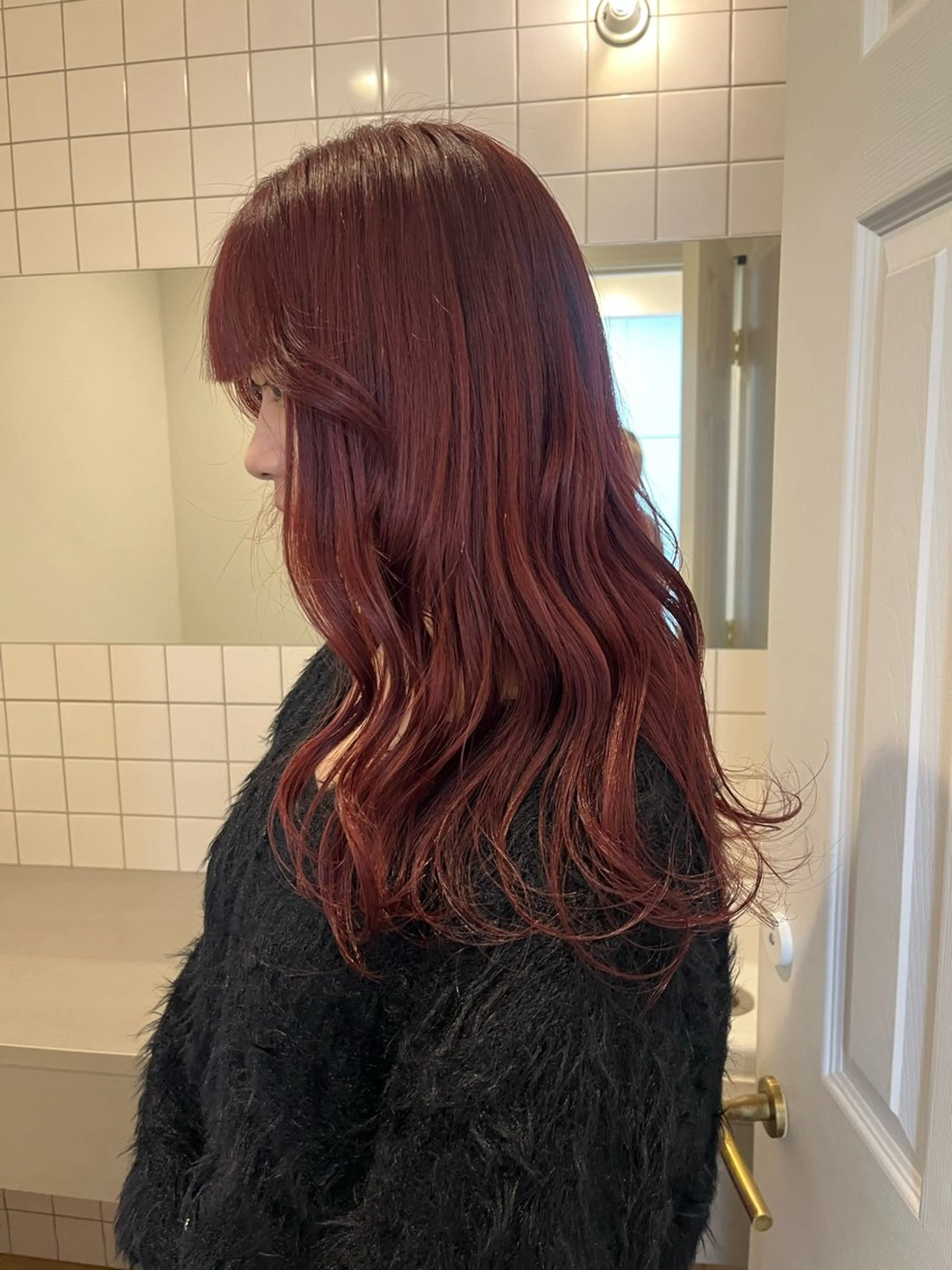 カラー yuka/ロング/ レイヤーカットモデルのヘアスタイル