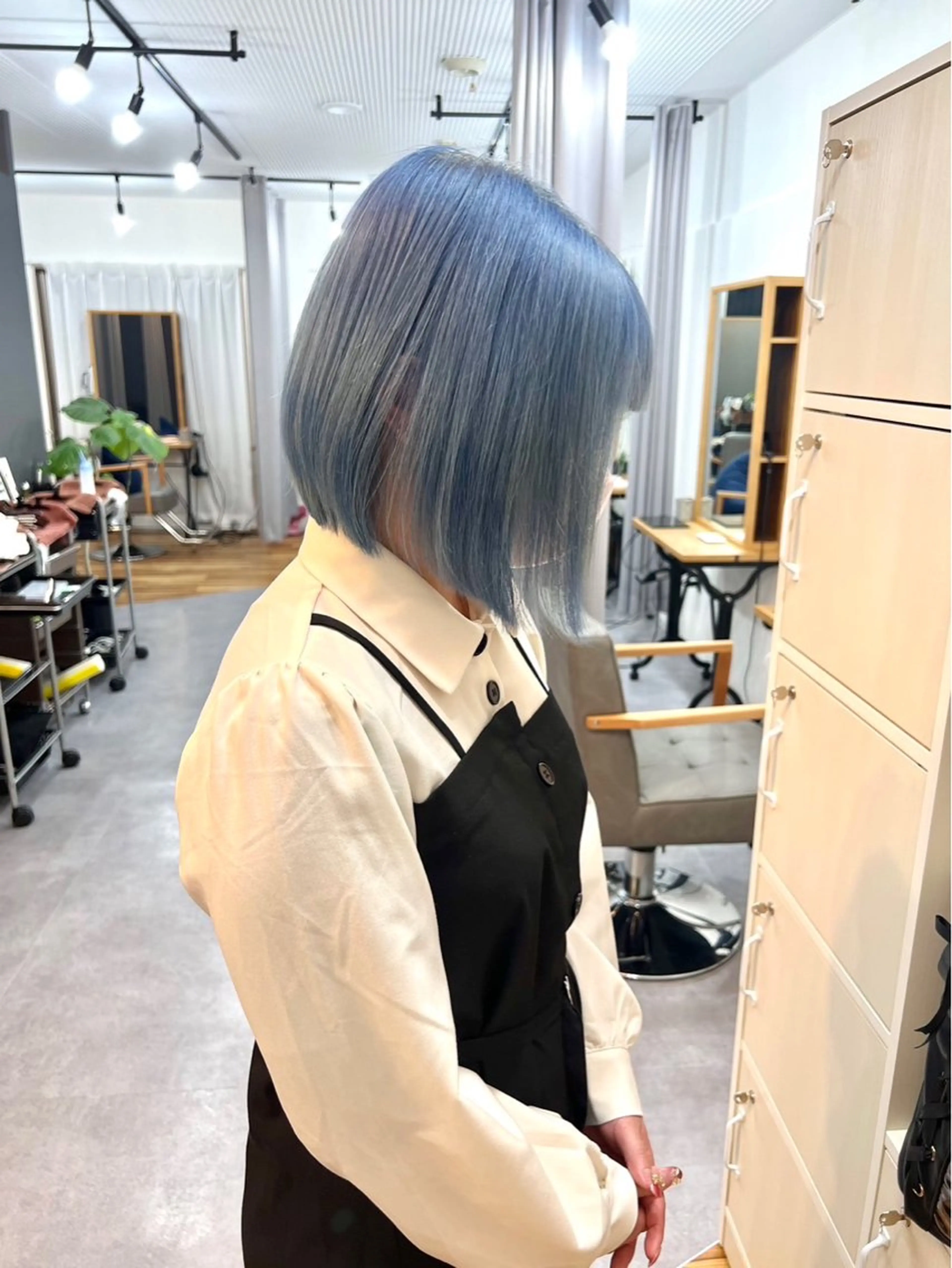 カラー yuu /N° 大分中央町店のヘアスタイル