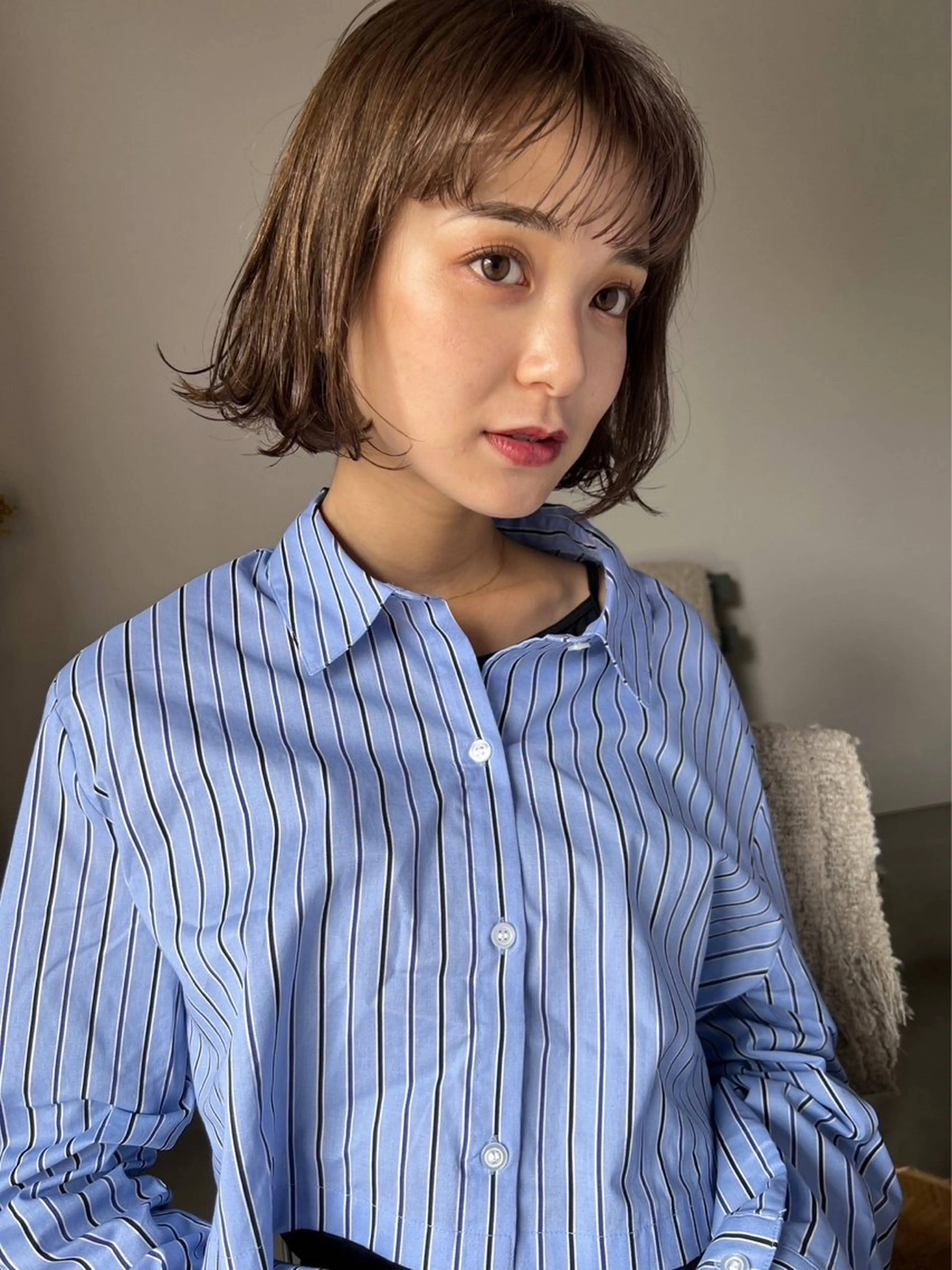 ショート カラー ボブ 外ハネヘア ヘアカラー MINX The pass所属・透明感ケアカラー/ レイヤー/ryokaのヘアスタイル