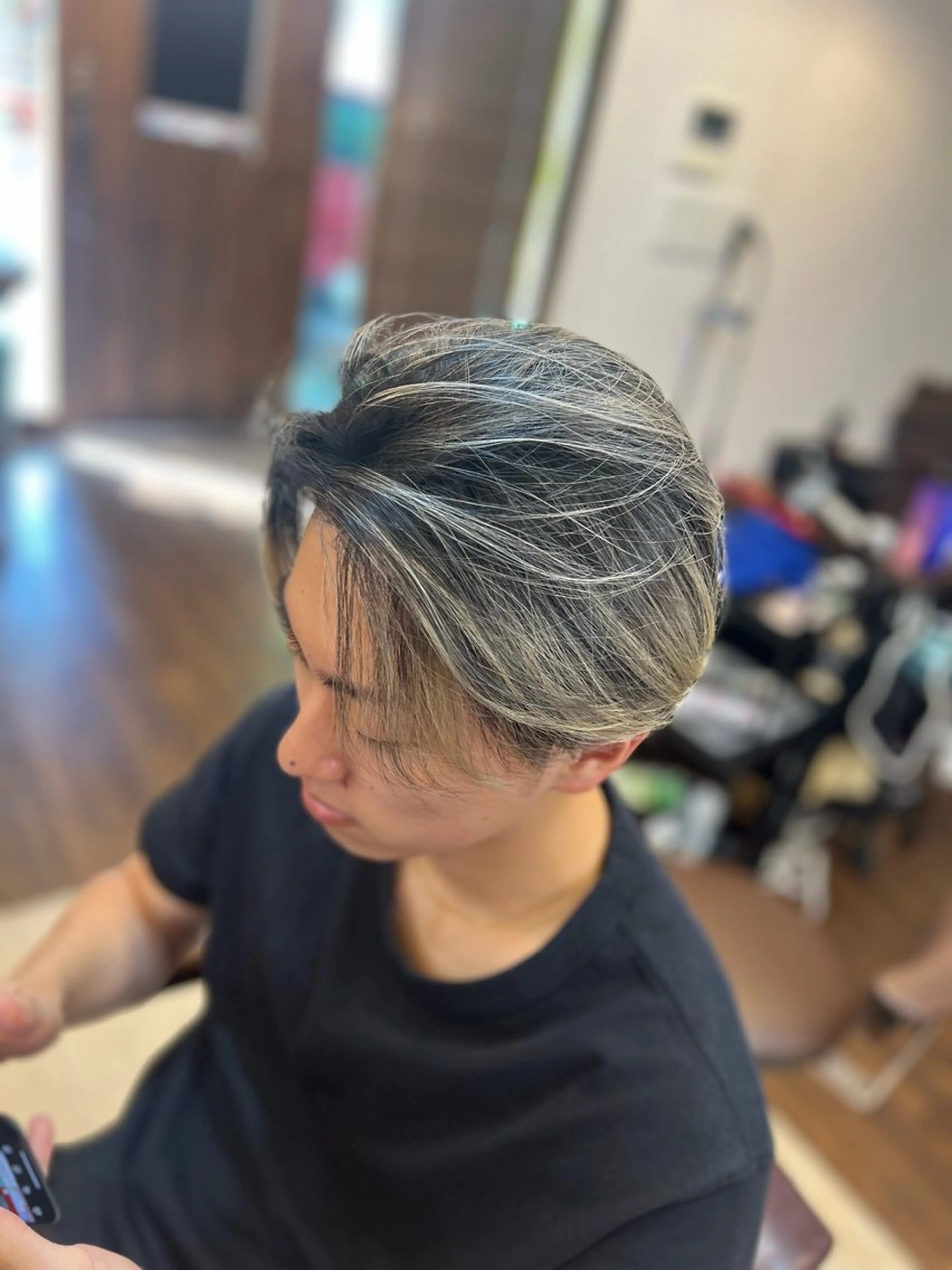 メンズのバレイヤージュの金額になりますの写真