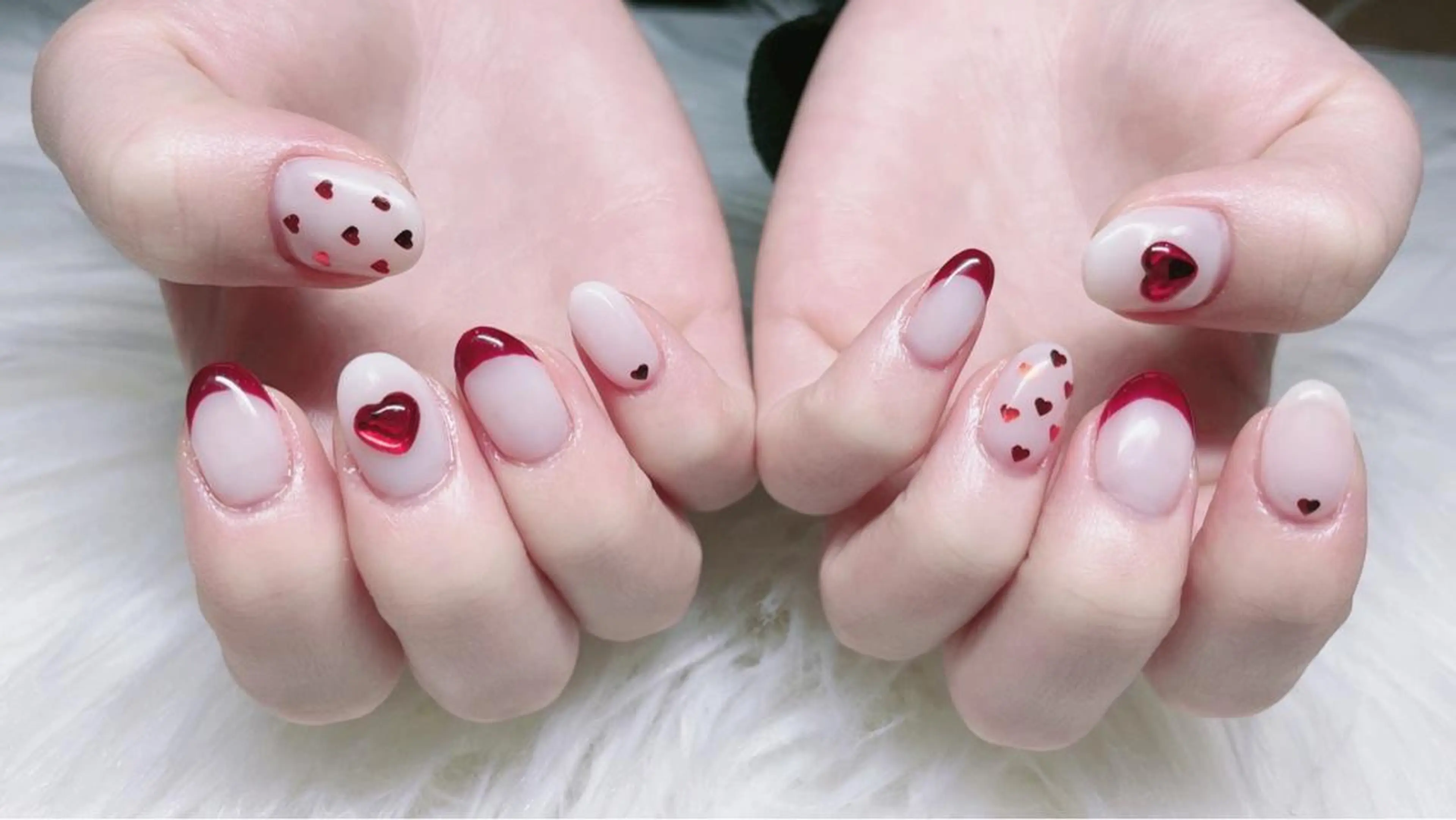 ネイル ハンドネイル AngelChris ビューティーサロンのネイルデザイン