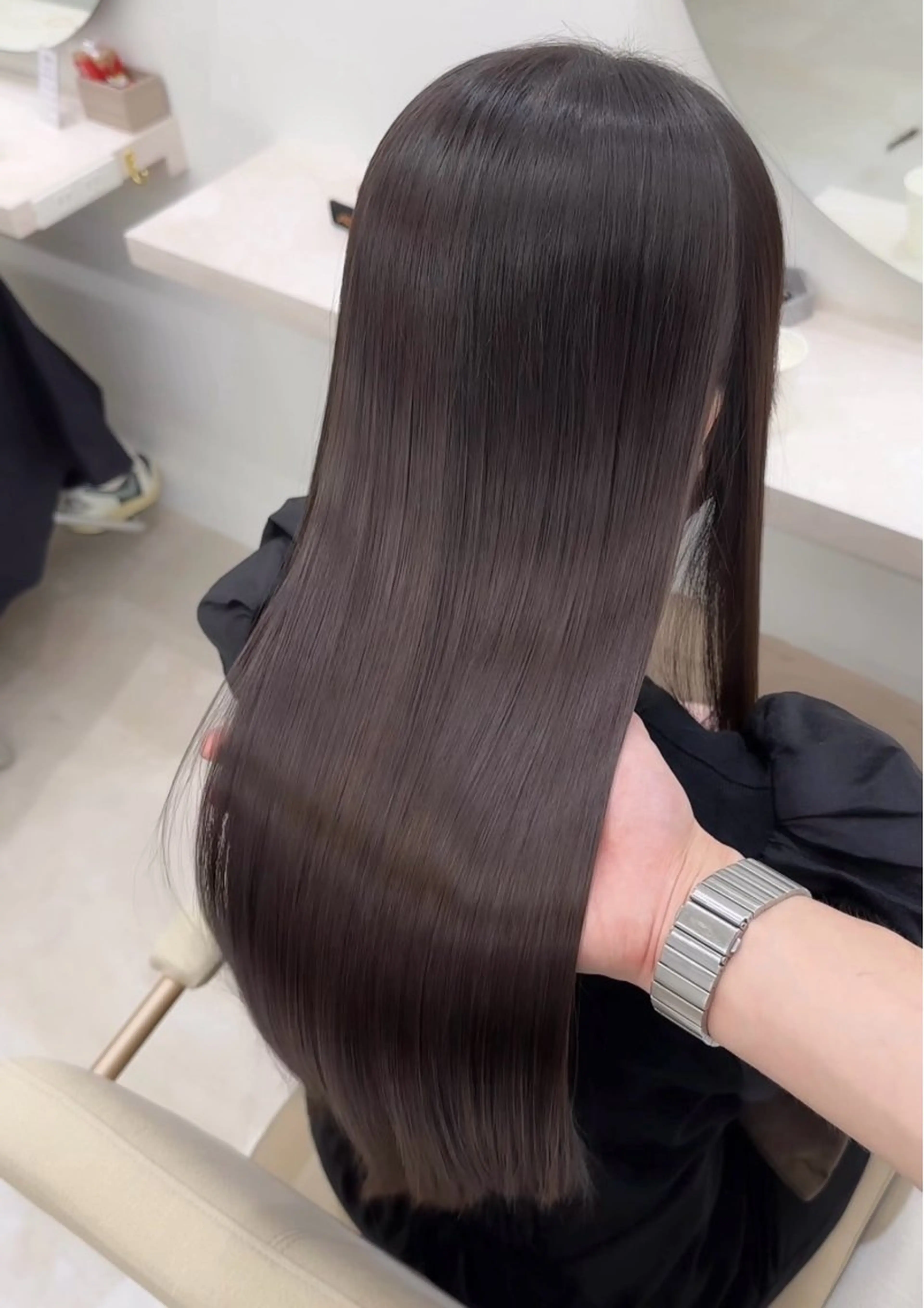 ロング カット ヘアカラー 縮毛矯正 トリートメント 髪質改善/縮毛矯正 梅田茶屋町/西尾祐作のヘアスタイル