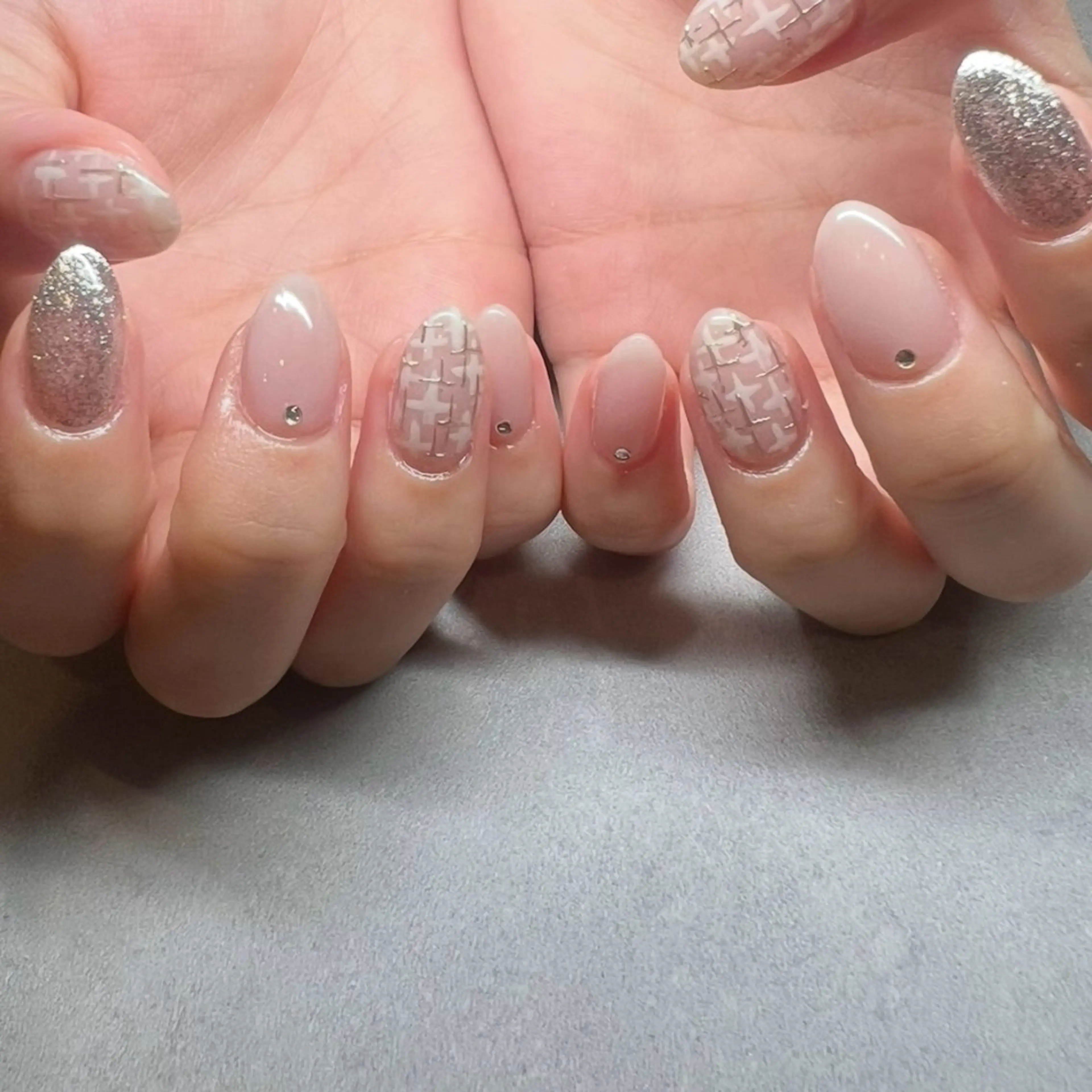 ネイル ハンドネイル YUKO🩶 sofa立川のネイルデザイン