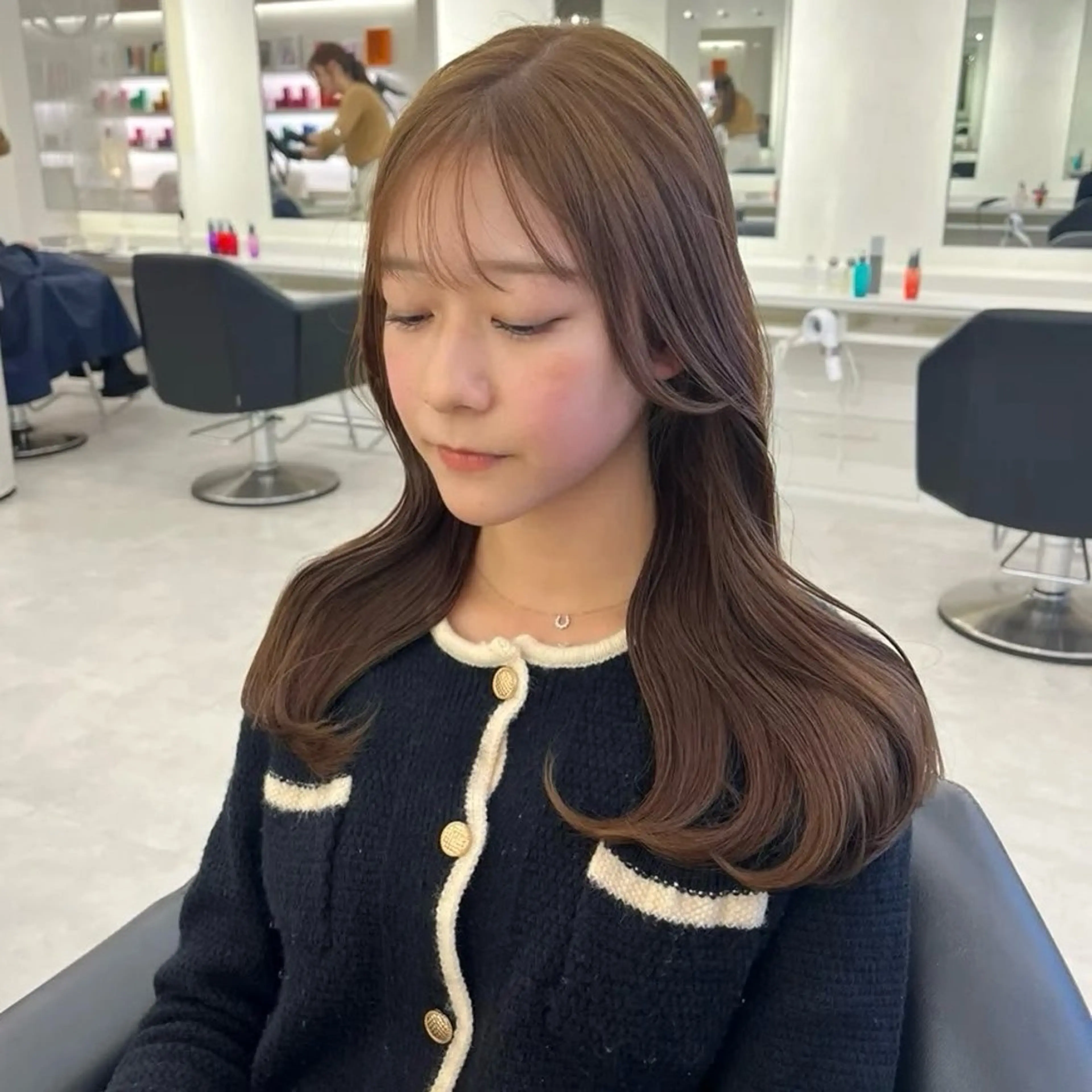 U-24【人気No.1☝🏻💞】 【ブリーチなしWcolor🩶】ブリーチなしで明るくしたい方はコチラ👌🏻✨️の写真