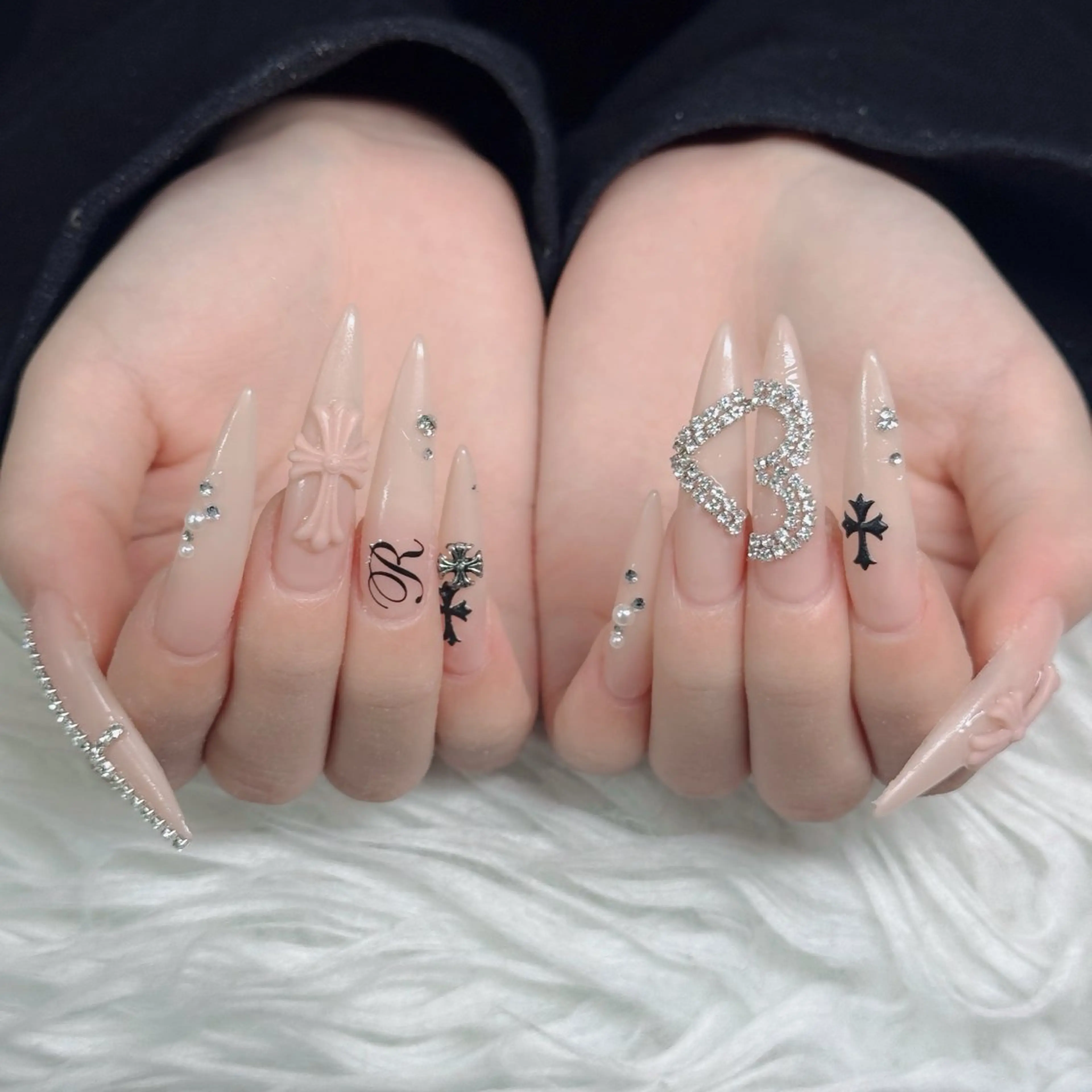 ネイル フットネイル フレンチネイル グラデーション 韓国ネイル ロングネイル ハンドネイル Hani Nail Salonのネイルデザイン