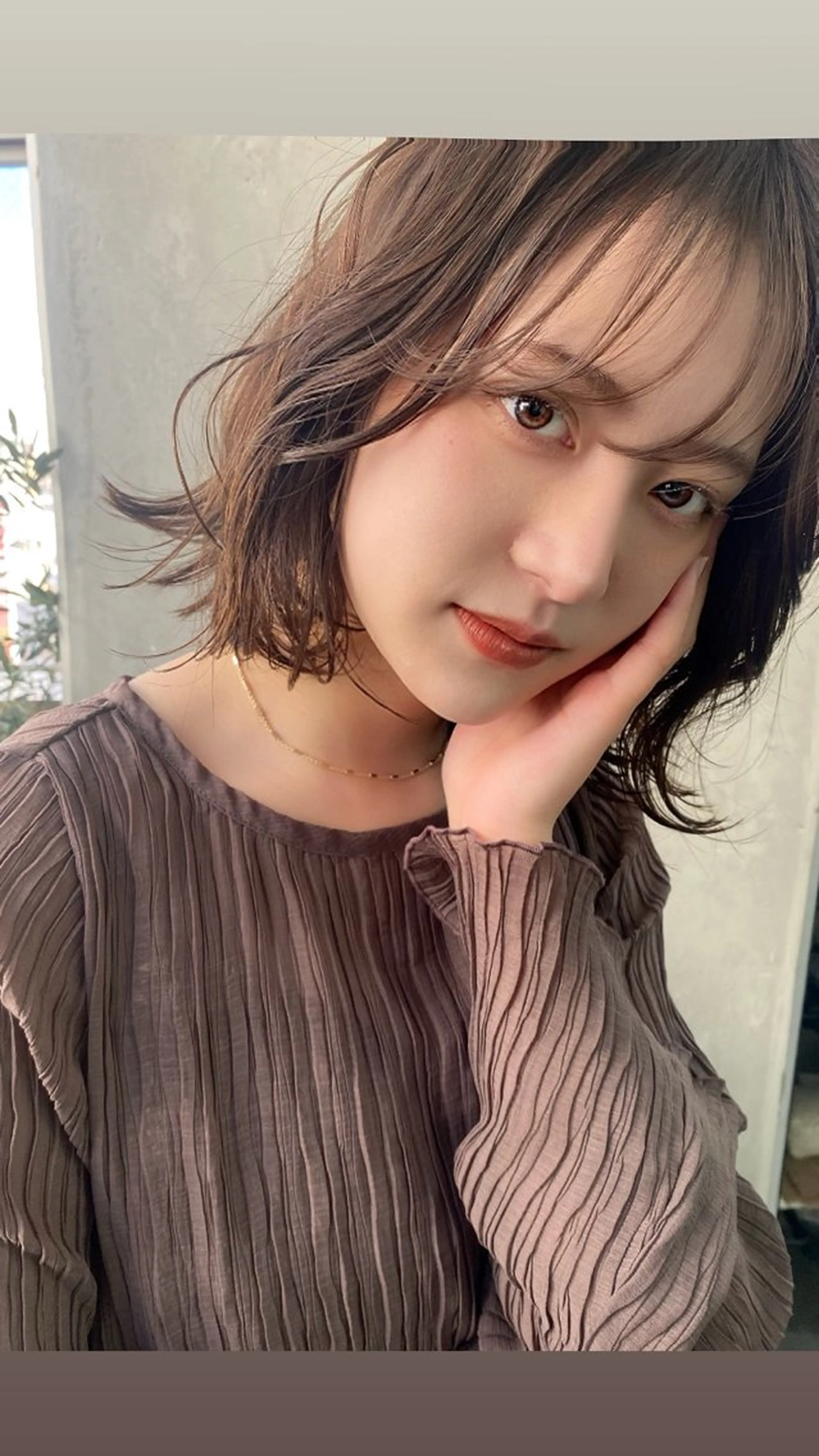 白髪ぼかしハイライト🤍✂︎＋トリートメント［ケアブリーチ使用ドライブロー無料］の写真