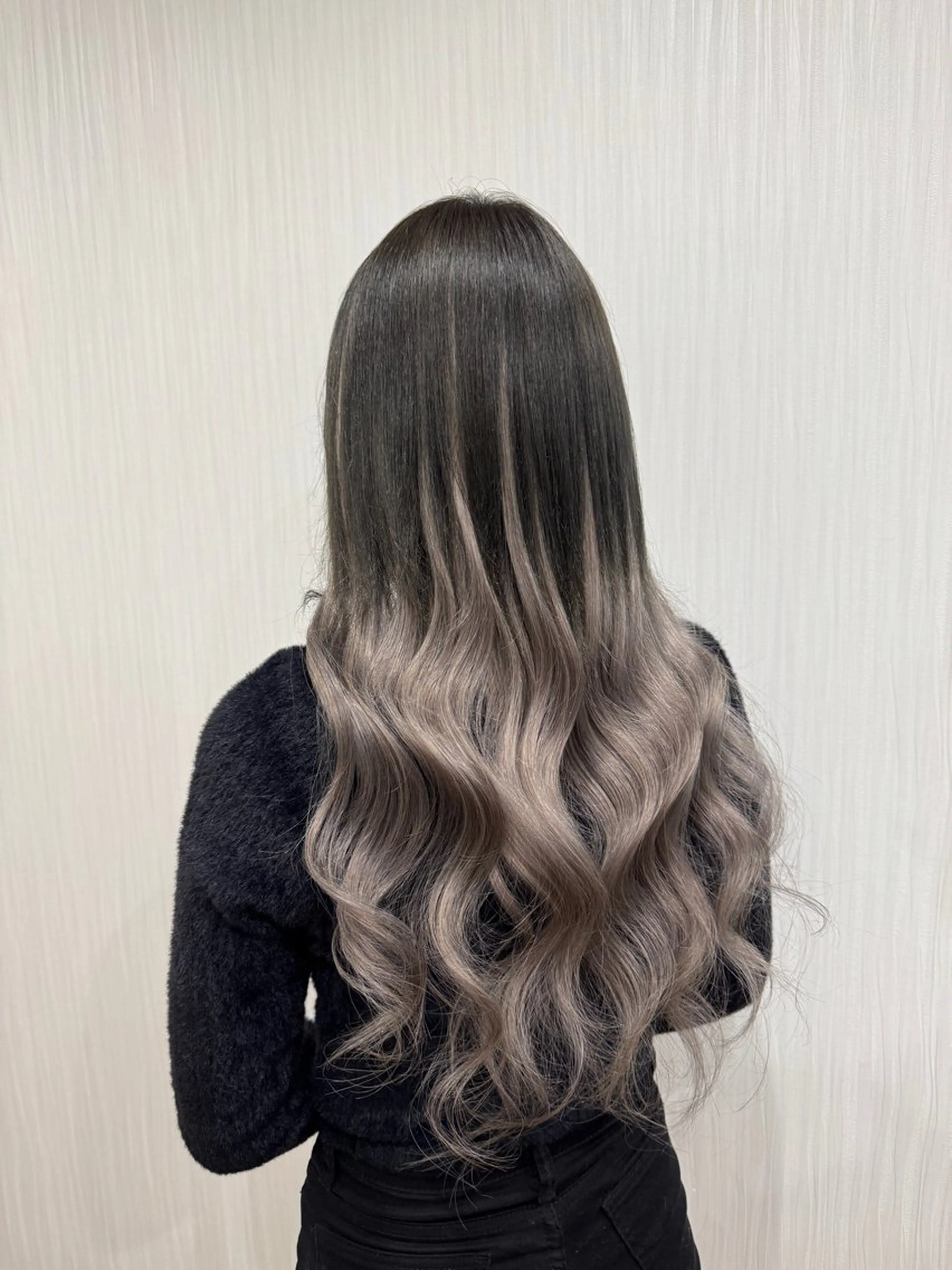 ロング KAZUYA /フロレゾンのヘアスタイル