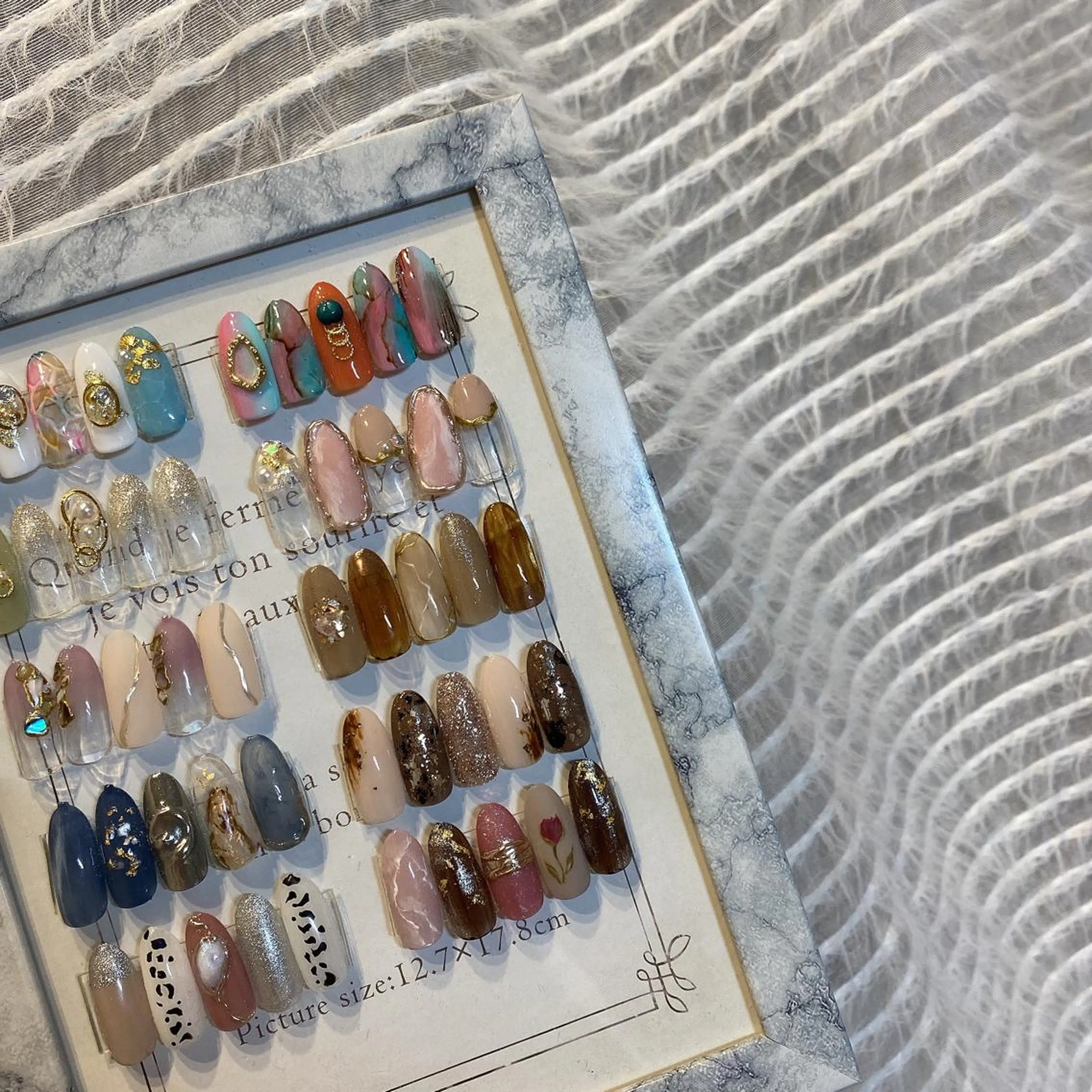 ネイル NORA nail UMEDA MAIのネイルデザイン