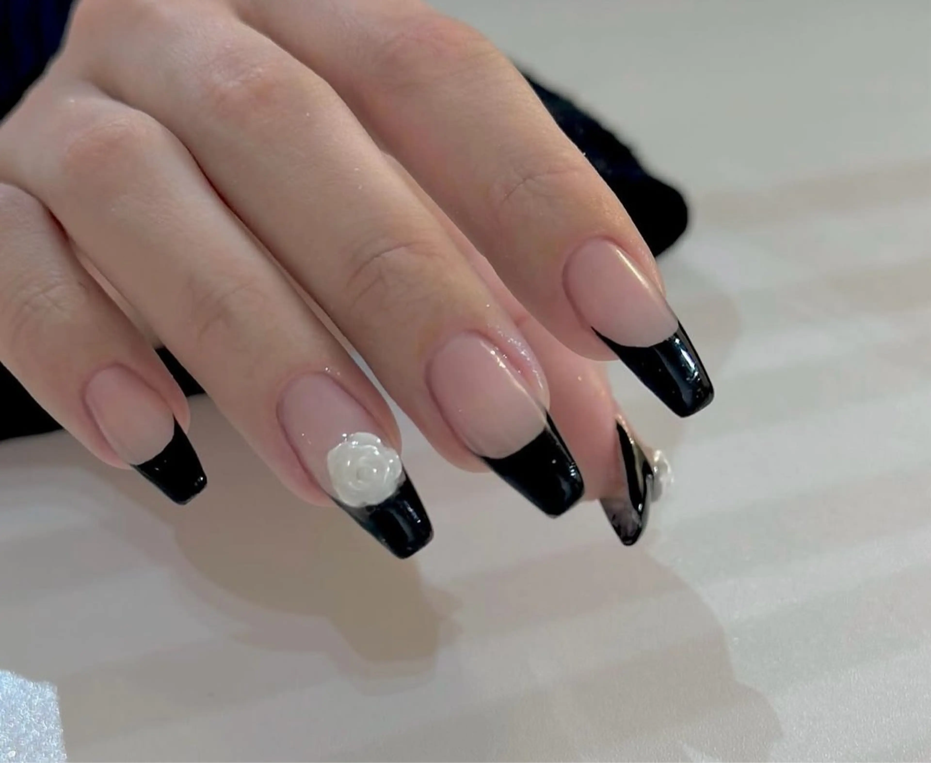 ネイル アートネイル ジェルネイル ニュアンスネイル シンプルネイル Nie Nail Shinokuboのネイルデザイン