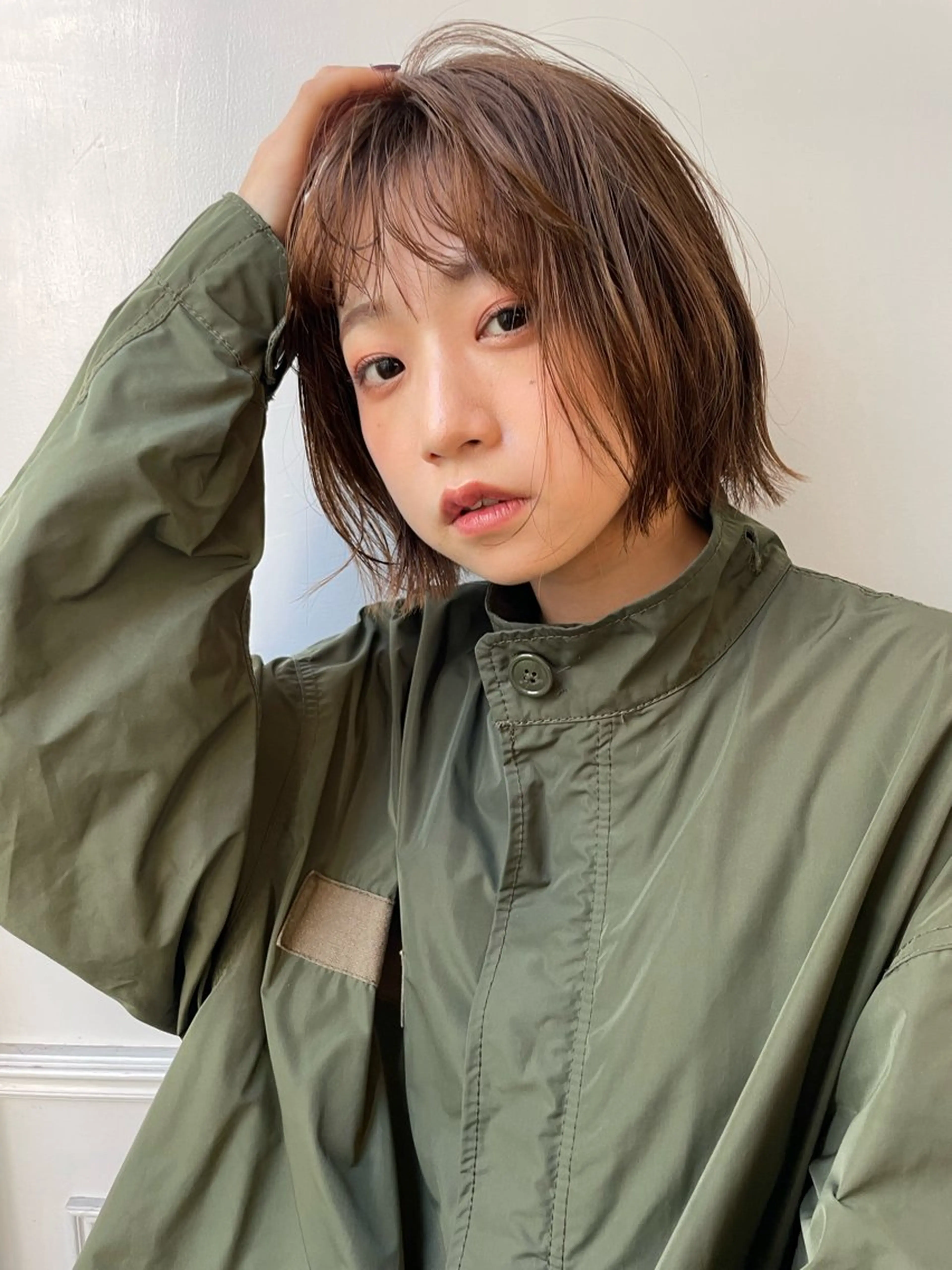 ミディアム カラー ハイトーン/カラー/ ヘアセット/松田健佑のヘアスタイル