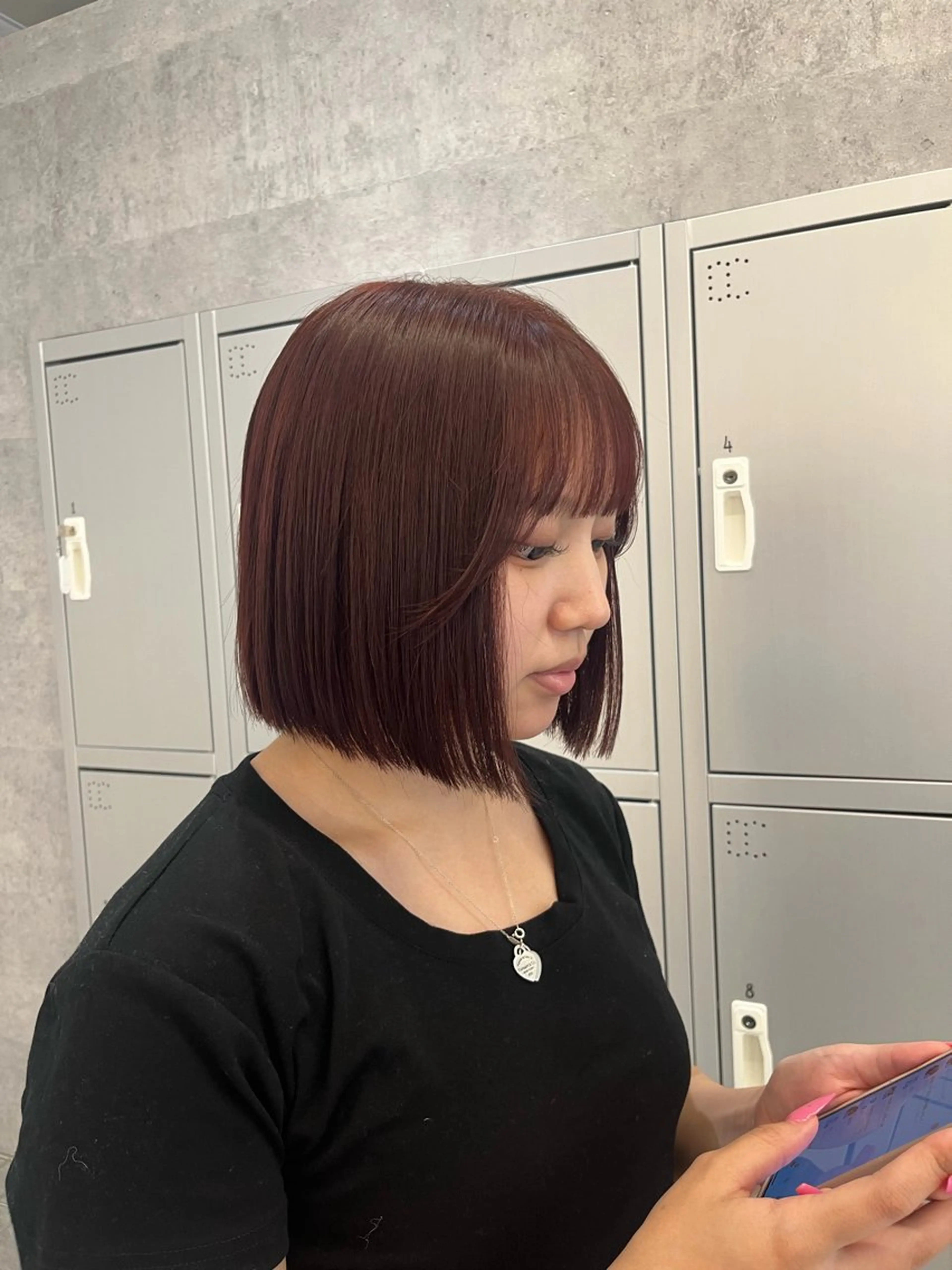 カラー ボブ ブリーチなしベージュ レイヤーカットはるかのヘアスタイル