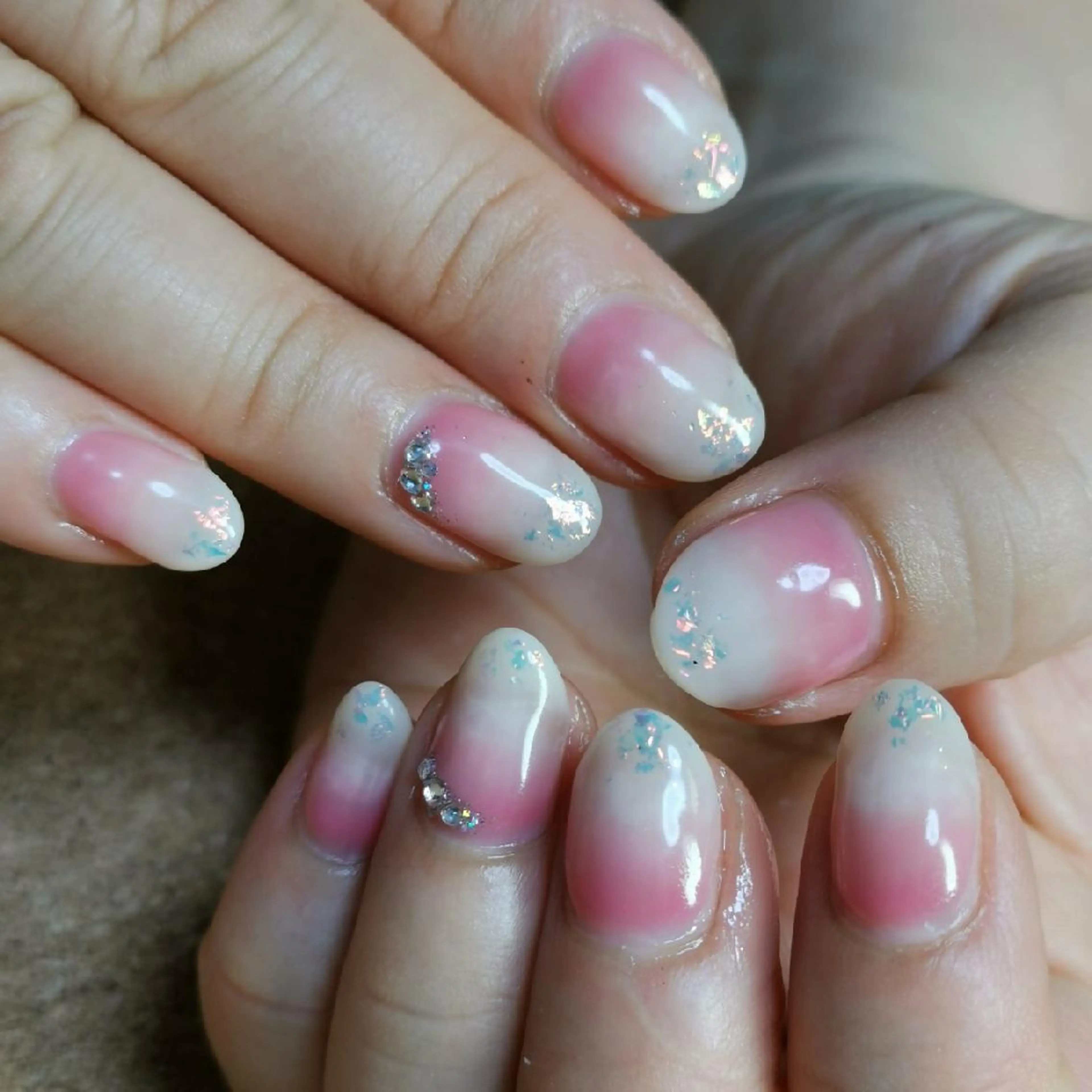 ネイル 持ち込み ハンドネイル reve あやののネイルデザイン