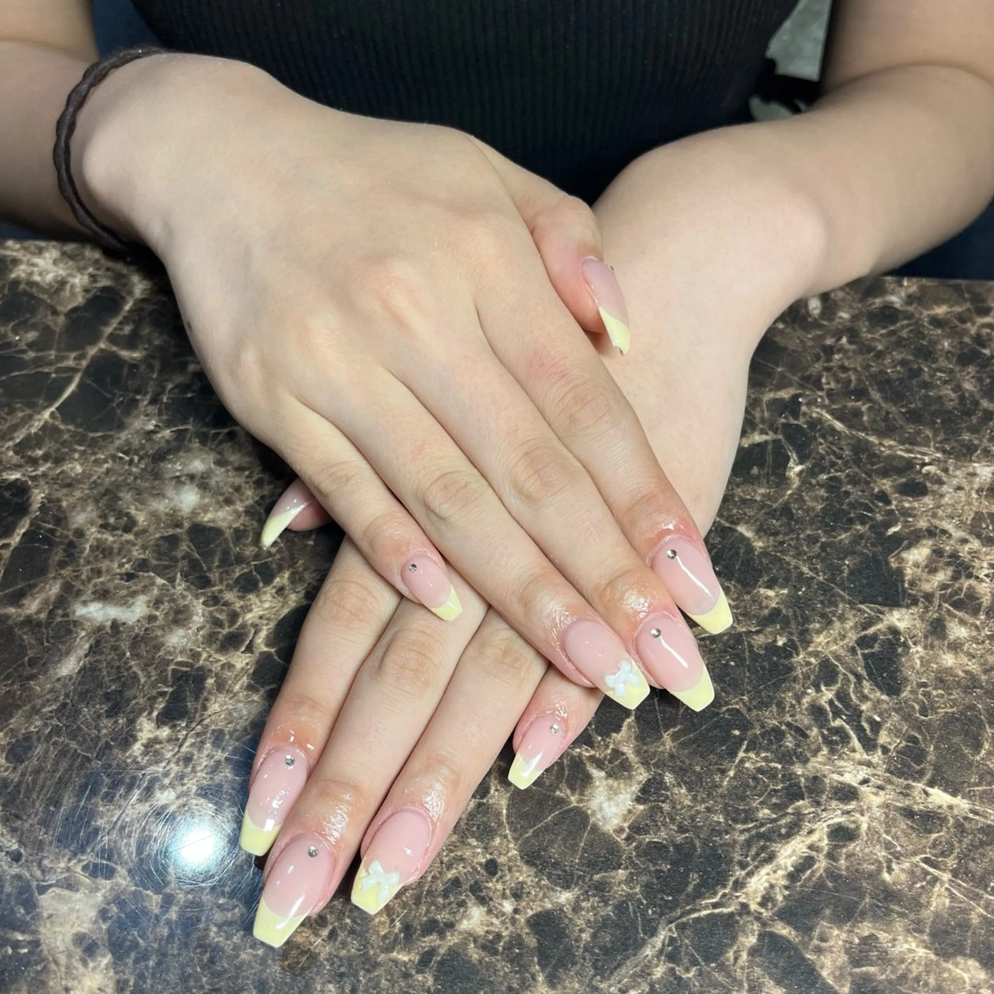 ネイル ハンドネイル IROHA nail Ami🐊🎀のネイルデザイン
