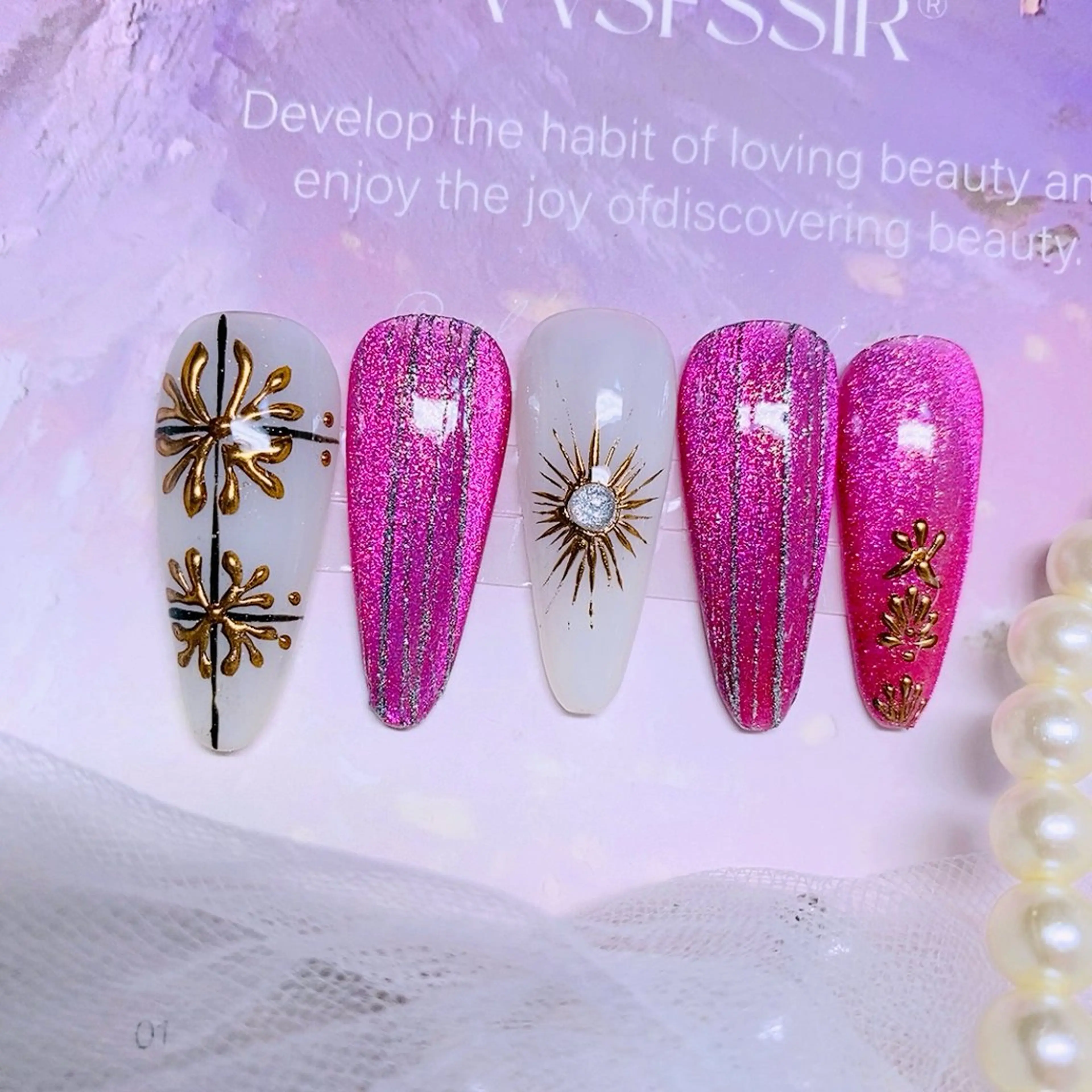 ネイル マグネットネイル Nail Yunaのネイルデザイン