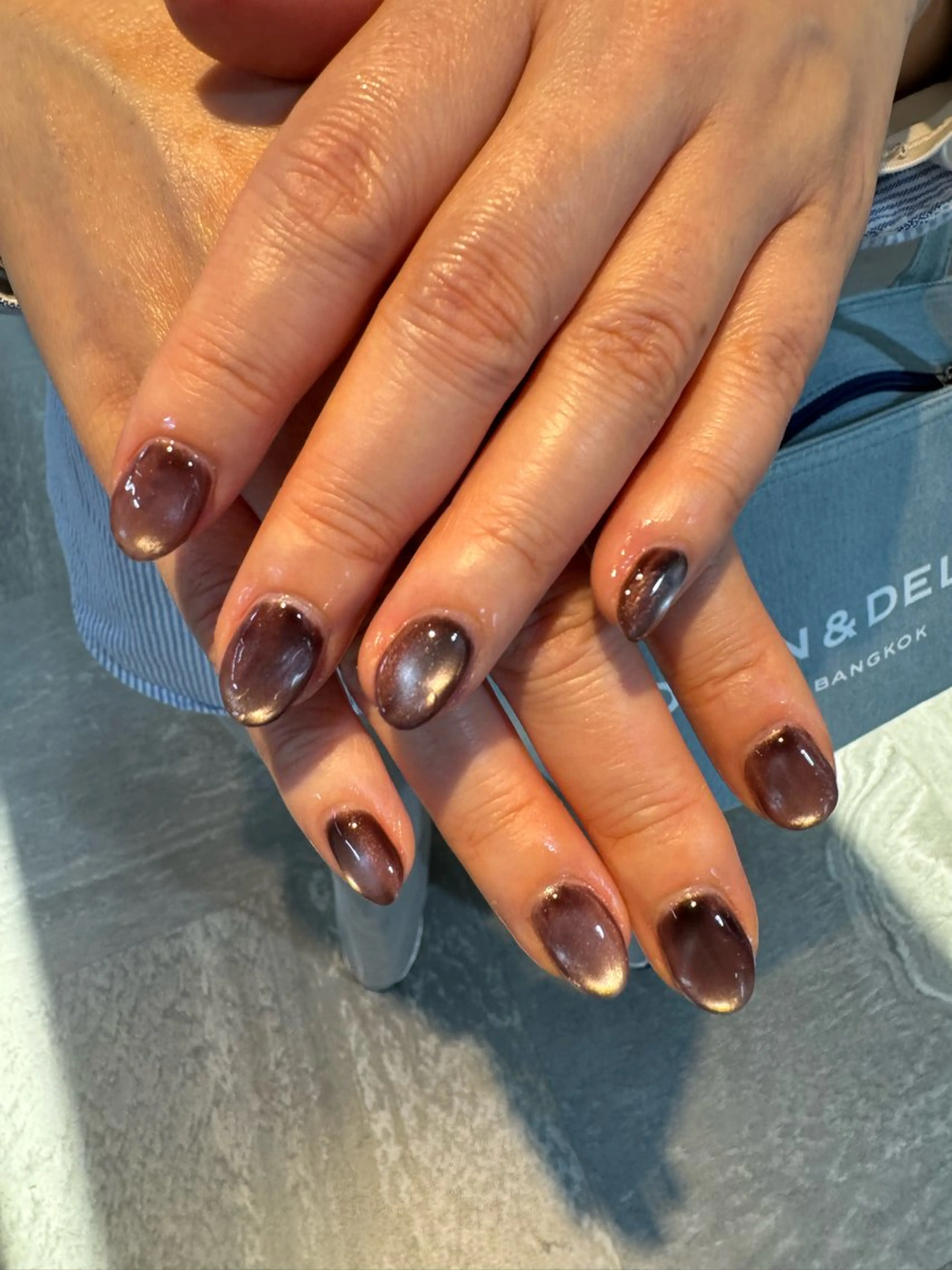 ネイル GLOW MIUのネイルデザイン