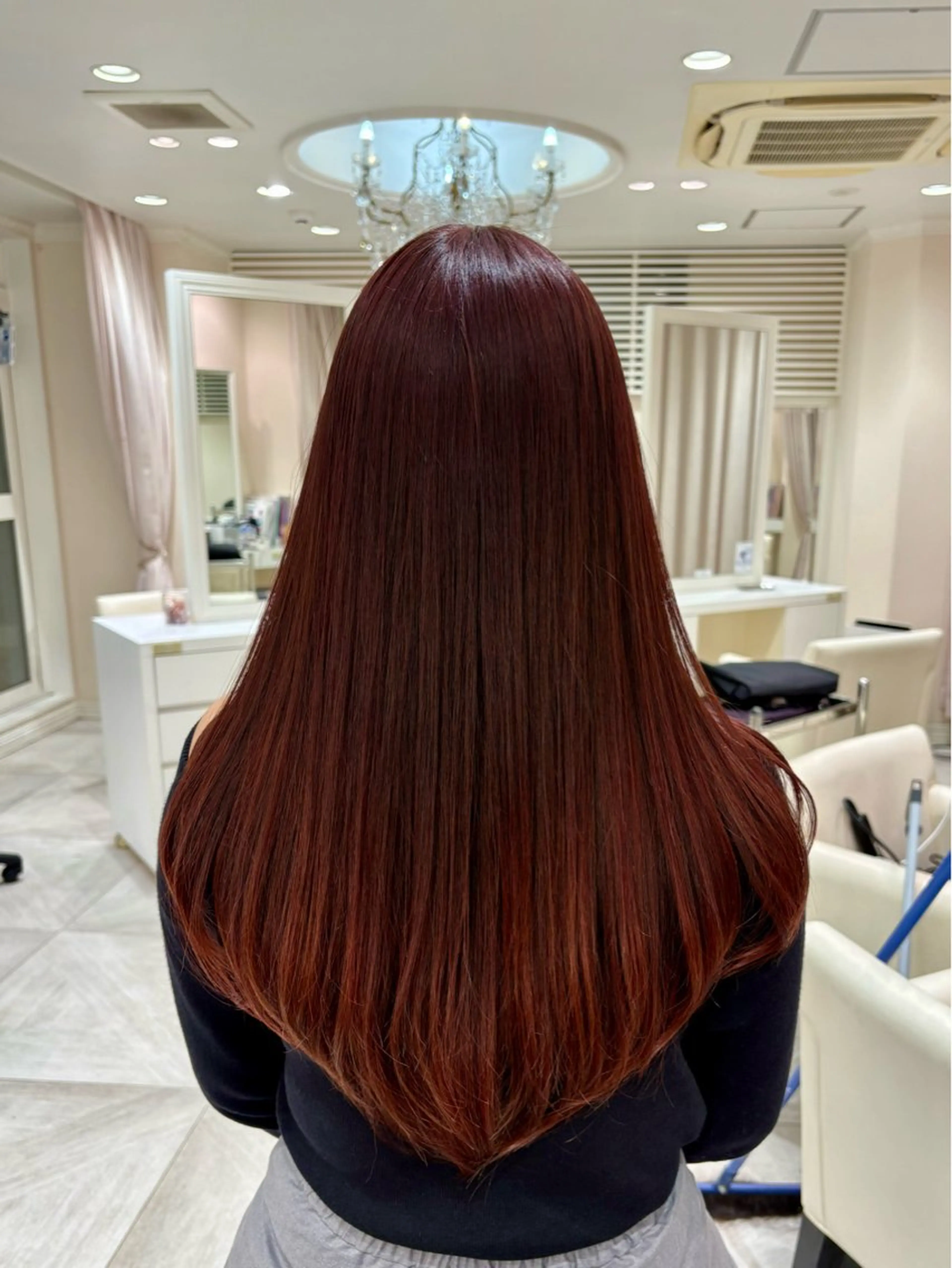 セミロング カラー ブリーチ ブリーチなしカラー レッドカラー カット ヘアカラー 石山 海斗のヘアスタイル