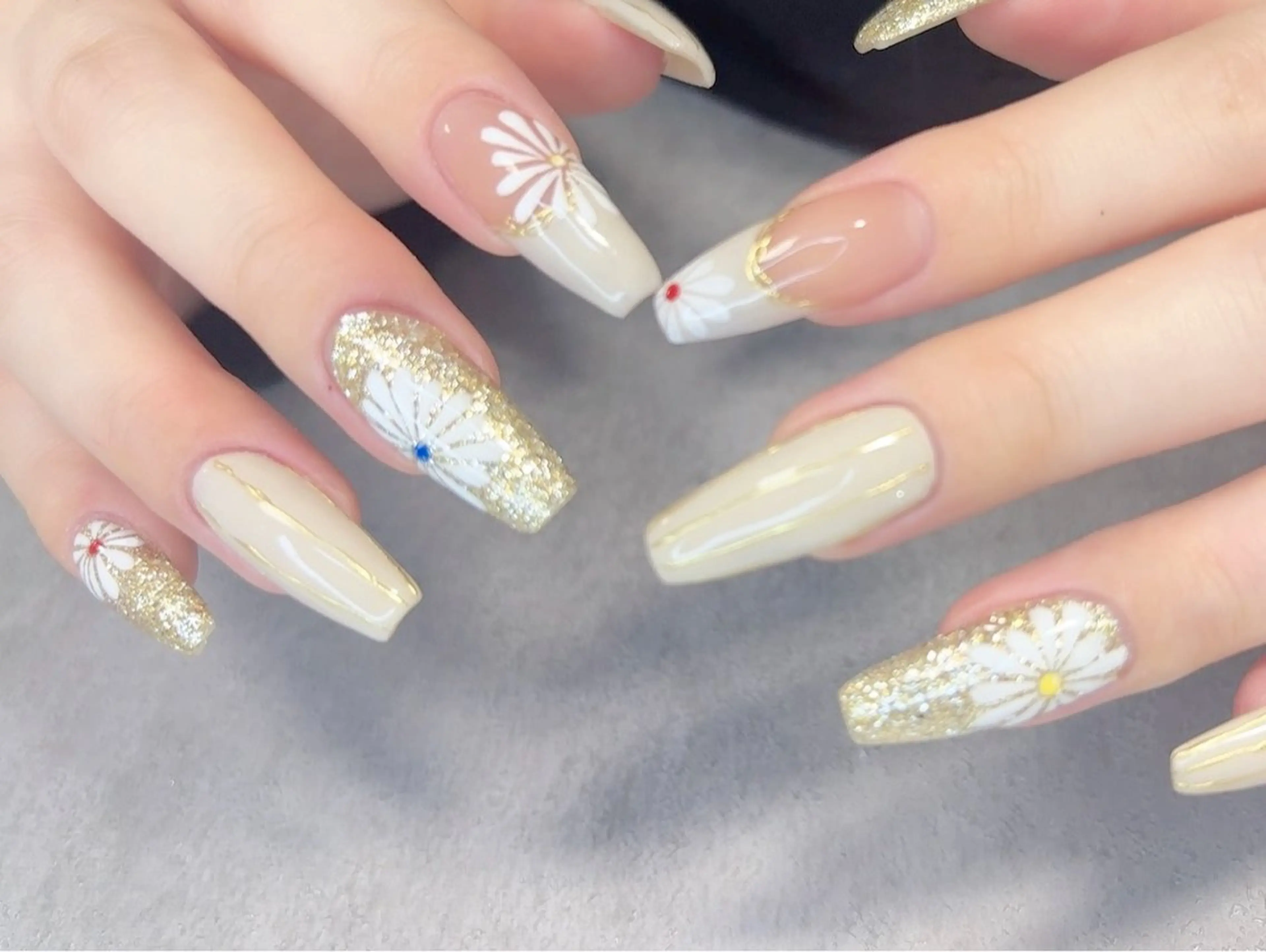 ネイル Nonoka .Kのネイルデザイン