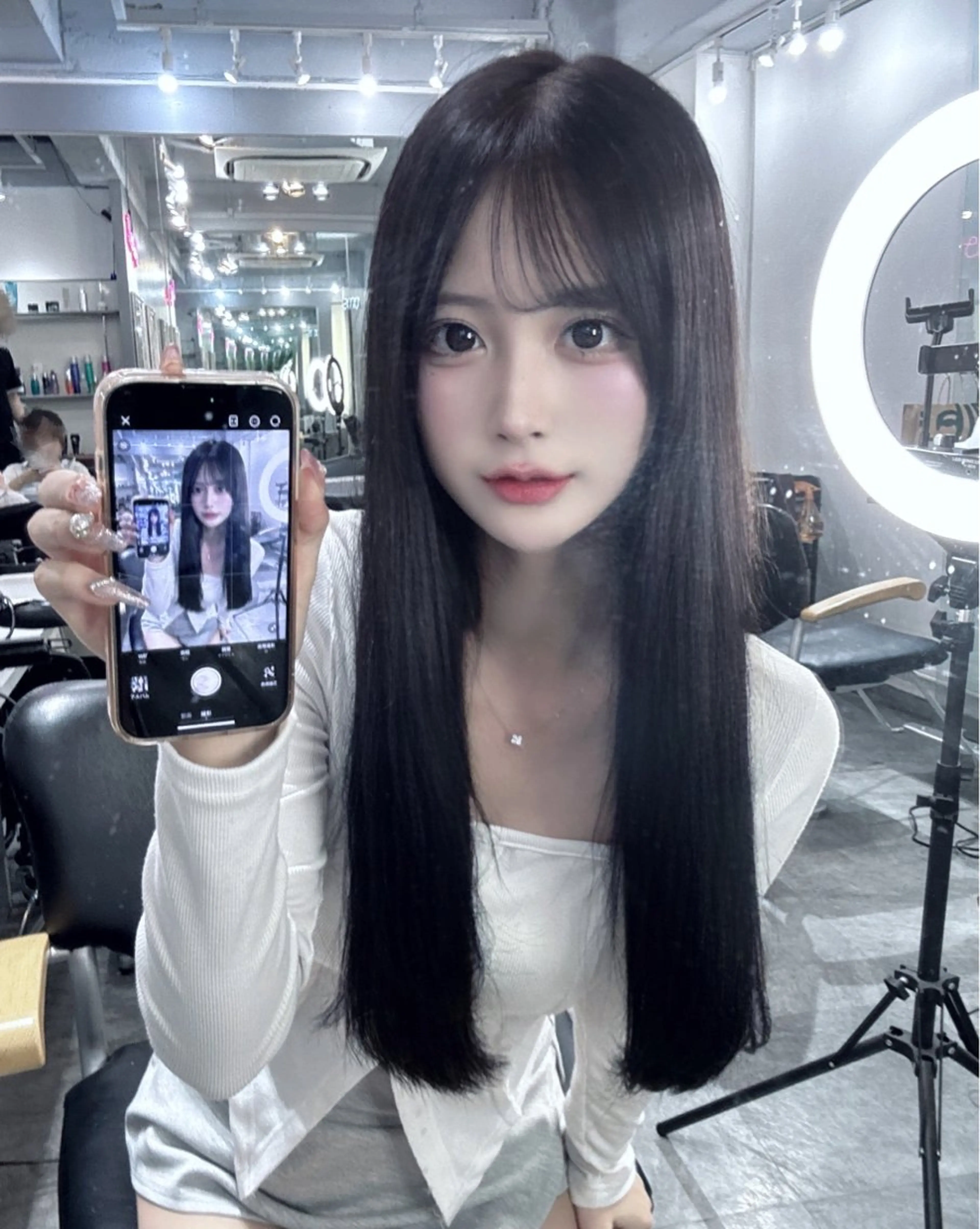 艶カラー+髪質改善トリートメントの写真