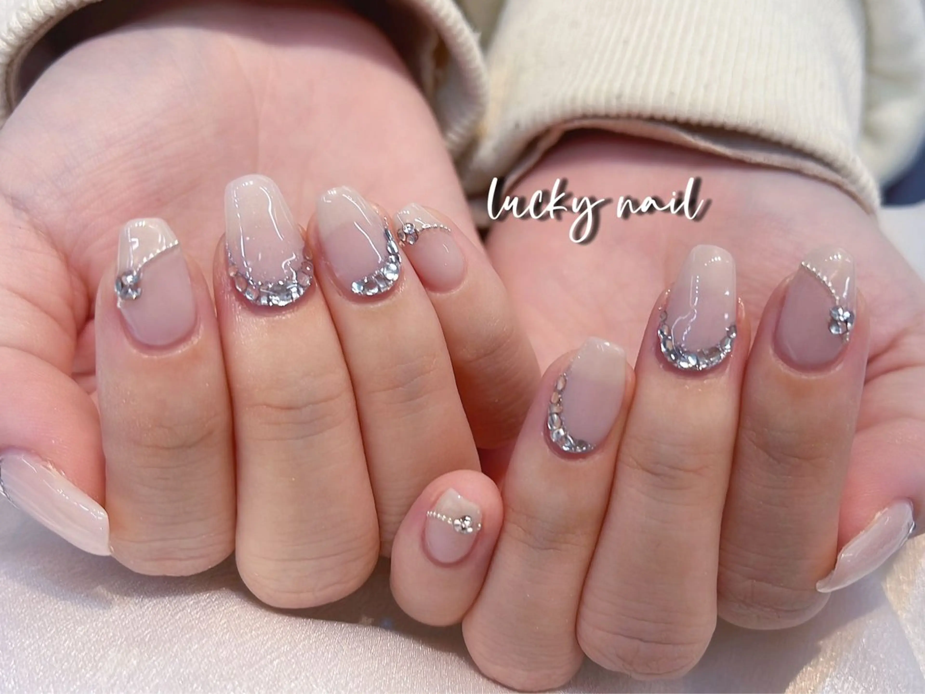 ネイル チークネイル 長さ出し ジェルネイル マグネットネイル 持ち込み Lucky nail  小林和希のネイルデザイン