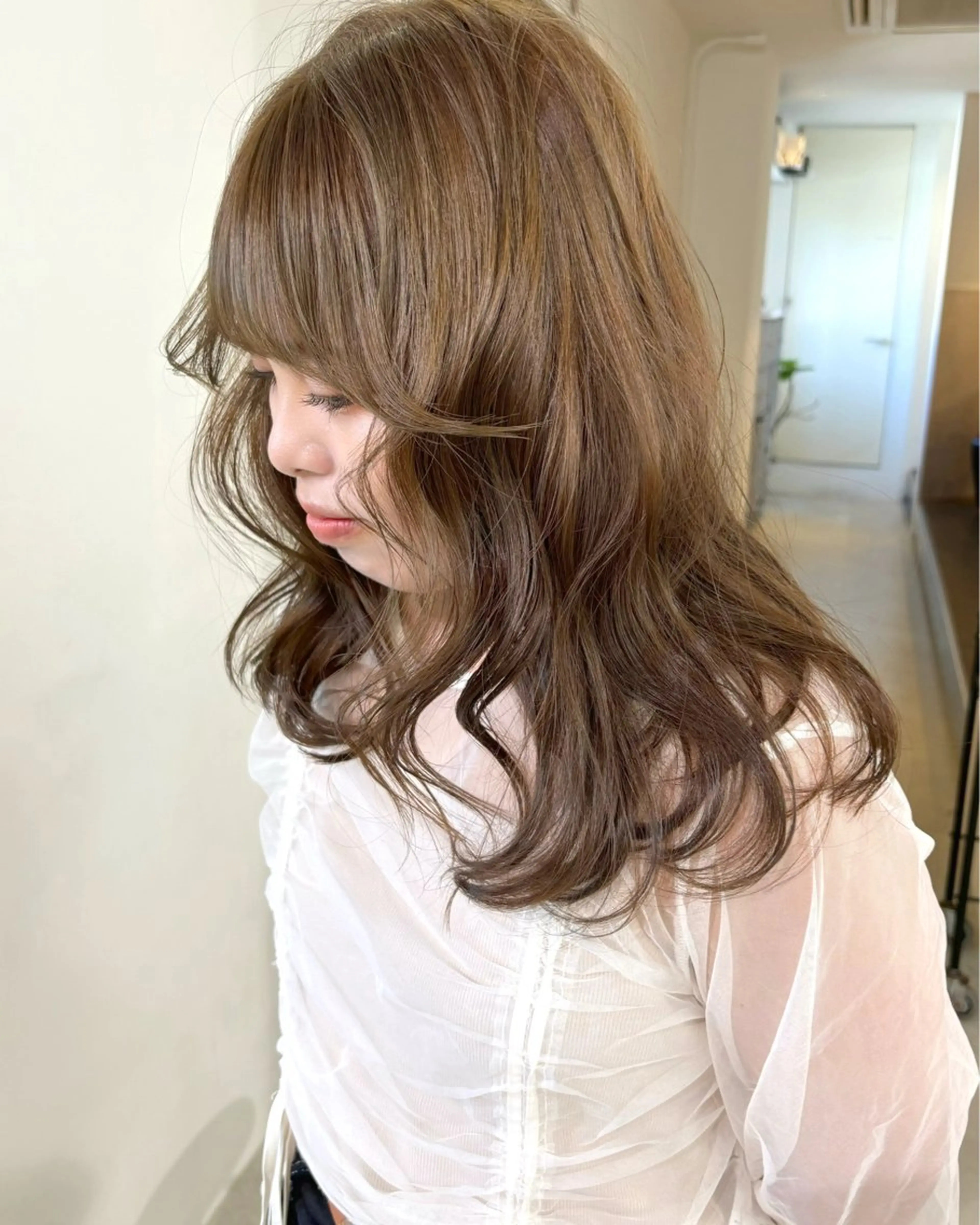 セミロング カラー 黒髪 ブリーチ 透明感カラー ダブルカラー ブリーチなしカラー ヘアカラー mizuki/ピンク ベージュ.レイヤーのヘアスタイル