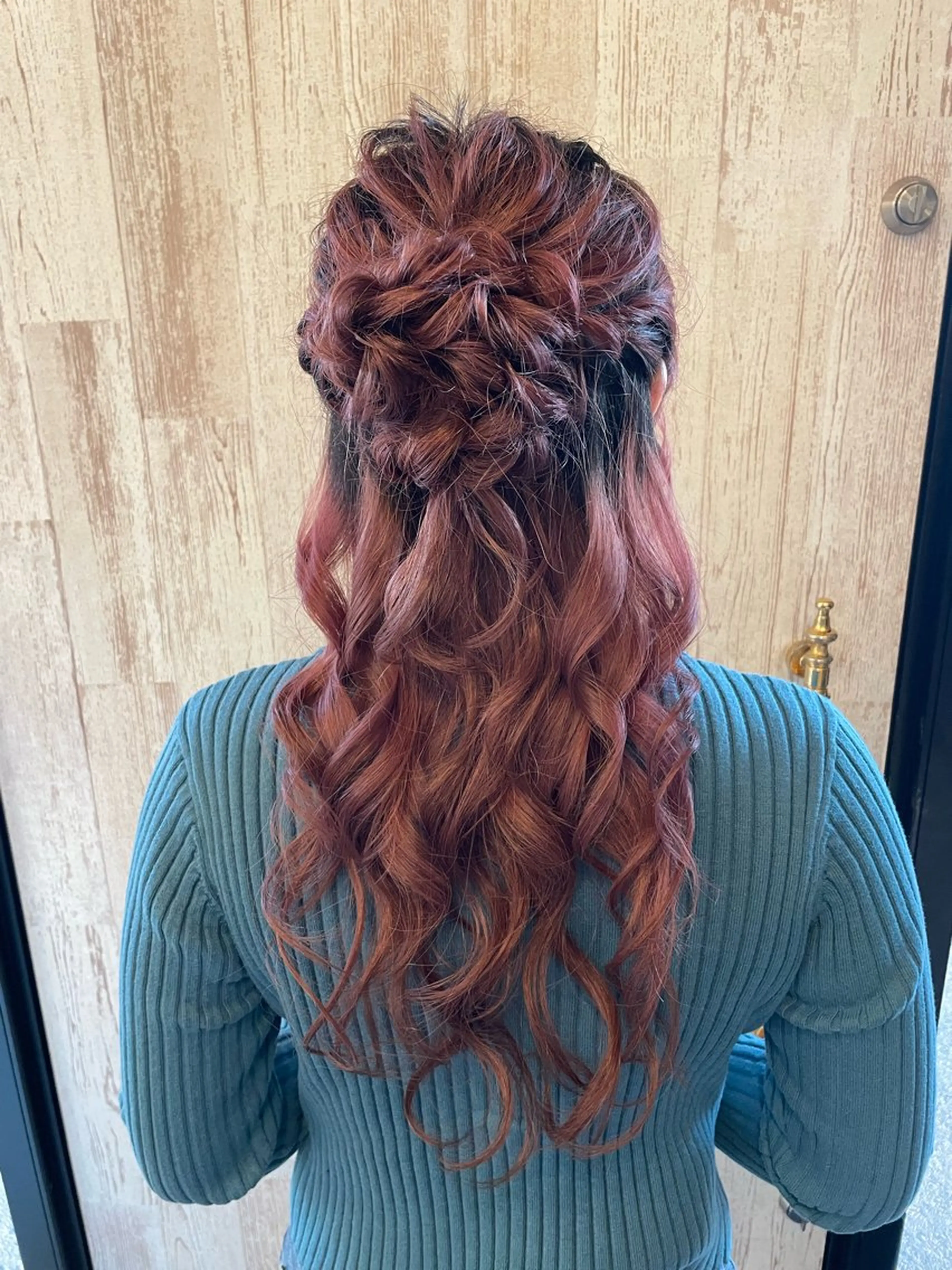 ヘアアレンジ 岡村 真子のヘアスタイル