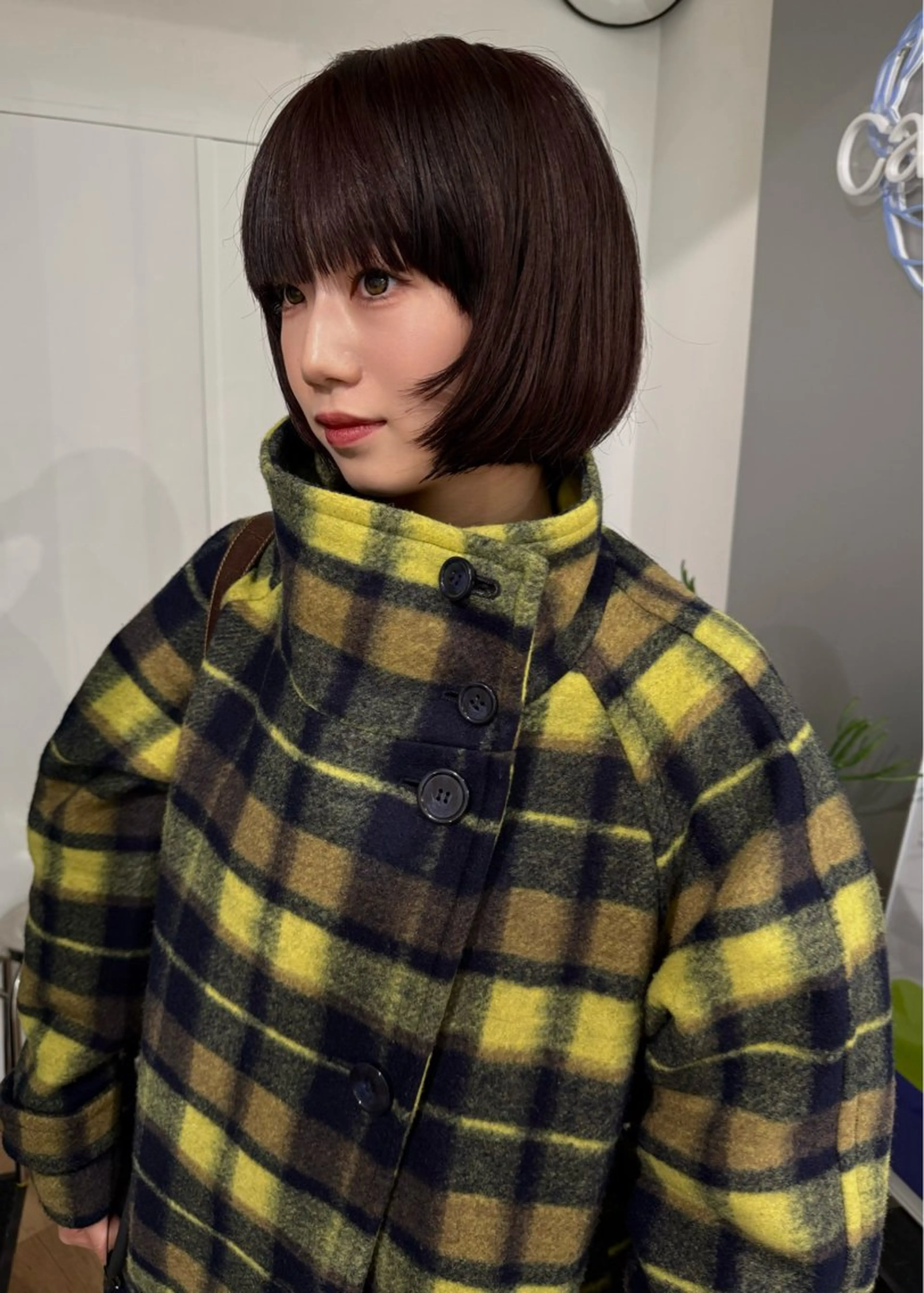 ミディアム カラー ボブレイヤー レッドカラー ボブ 顔まわりレイヤー レイヤーカット カット ヘアカラー トリートメント ボブ／レイヤーカット sotamaxのヘアスタイル