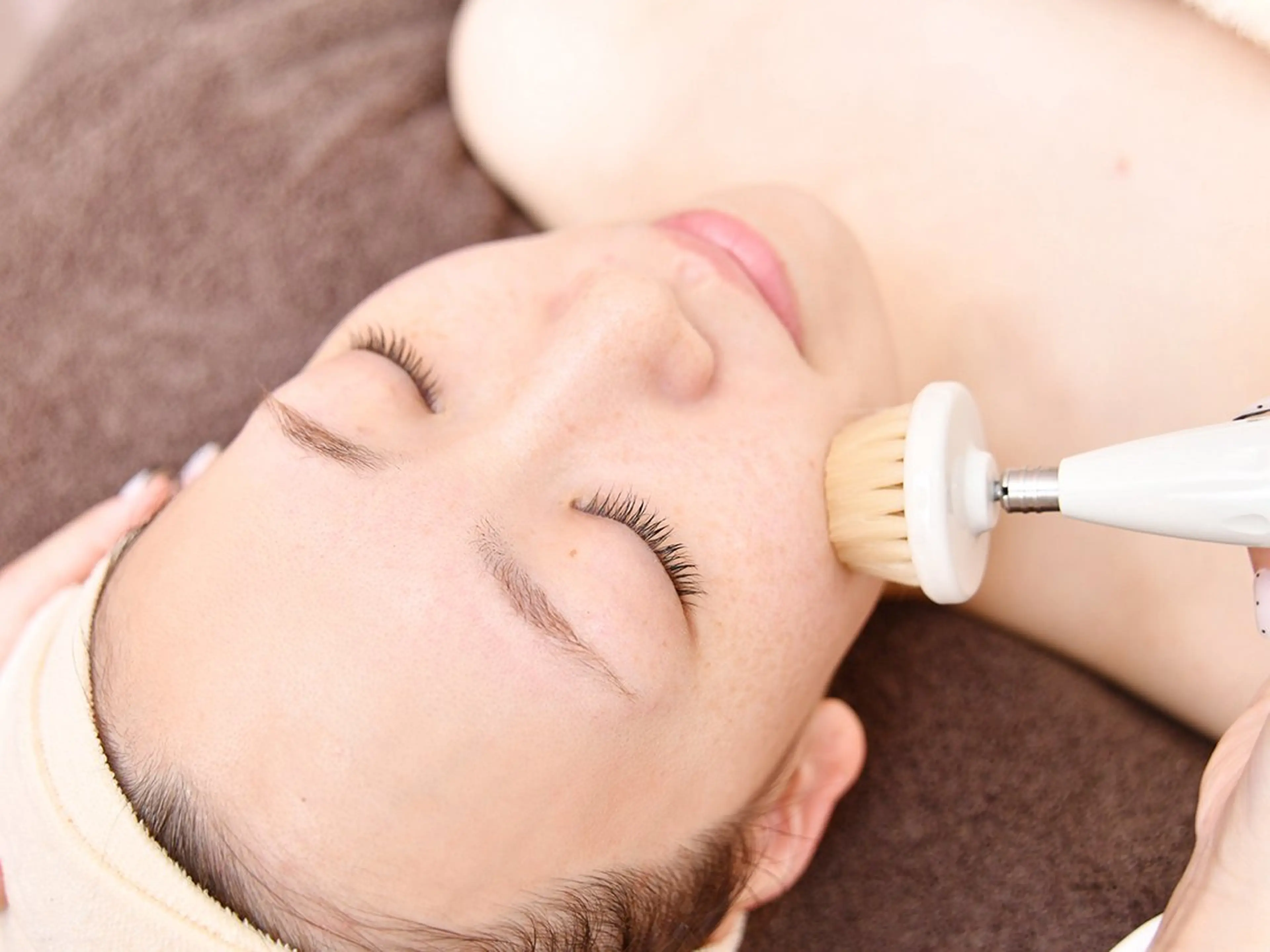 毛穴×肌質改善×痩身 LarimarSOLのエステ・リラクイメージ