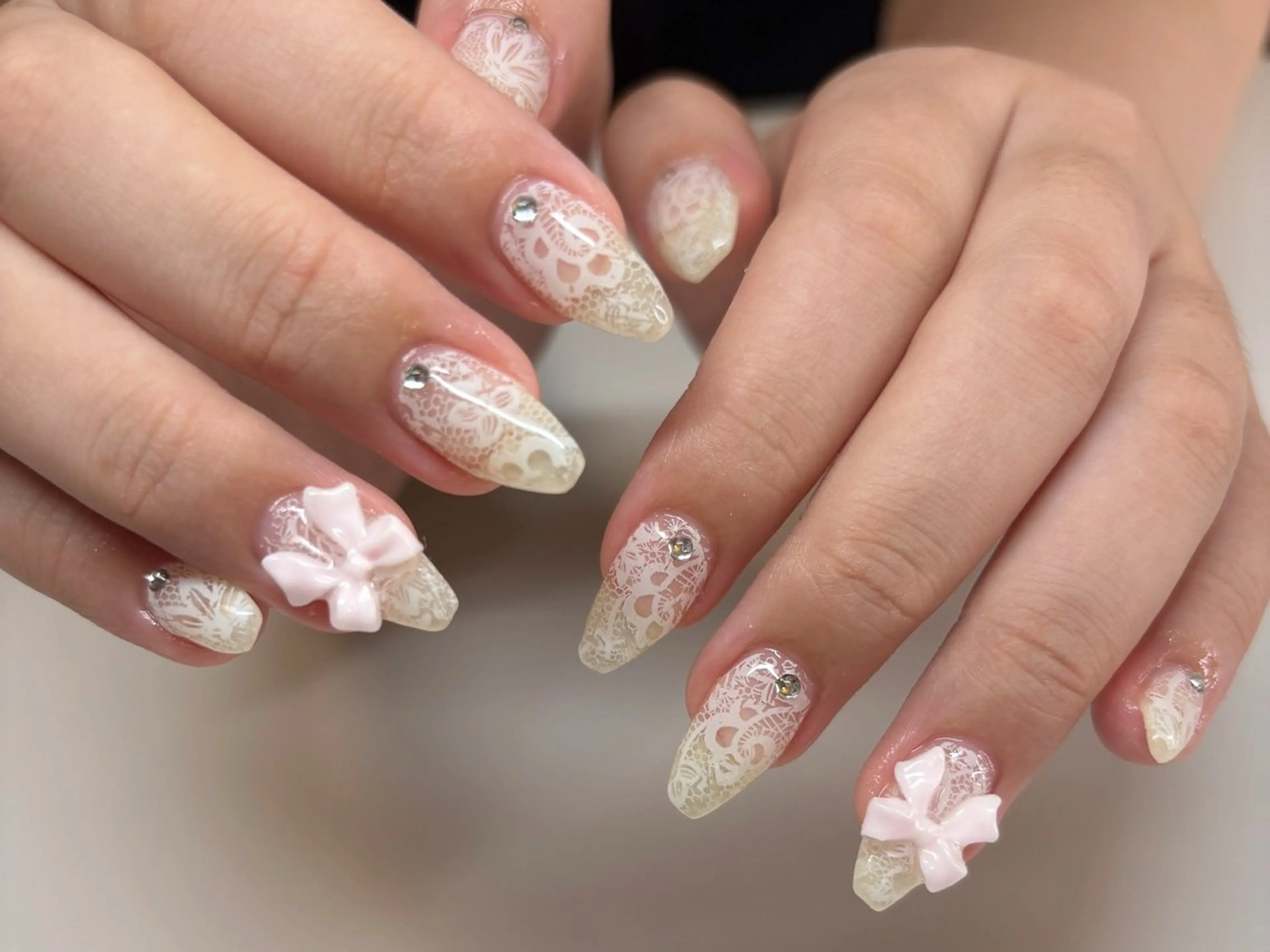 ネイル moi nail ˙⋆.˚のネイルデザイン