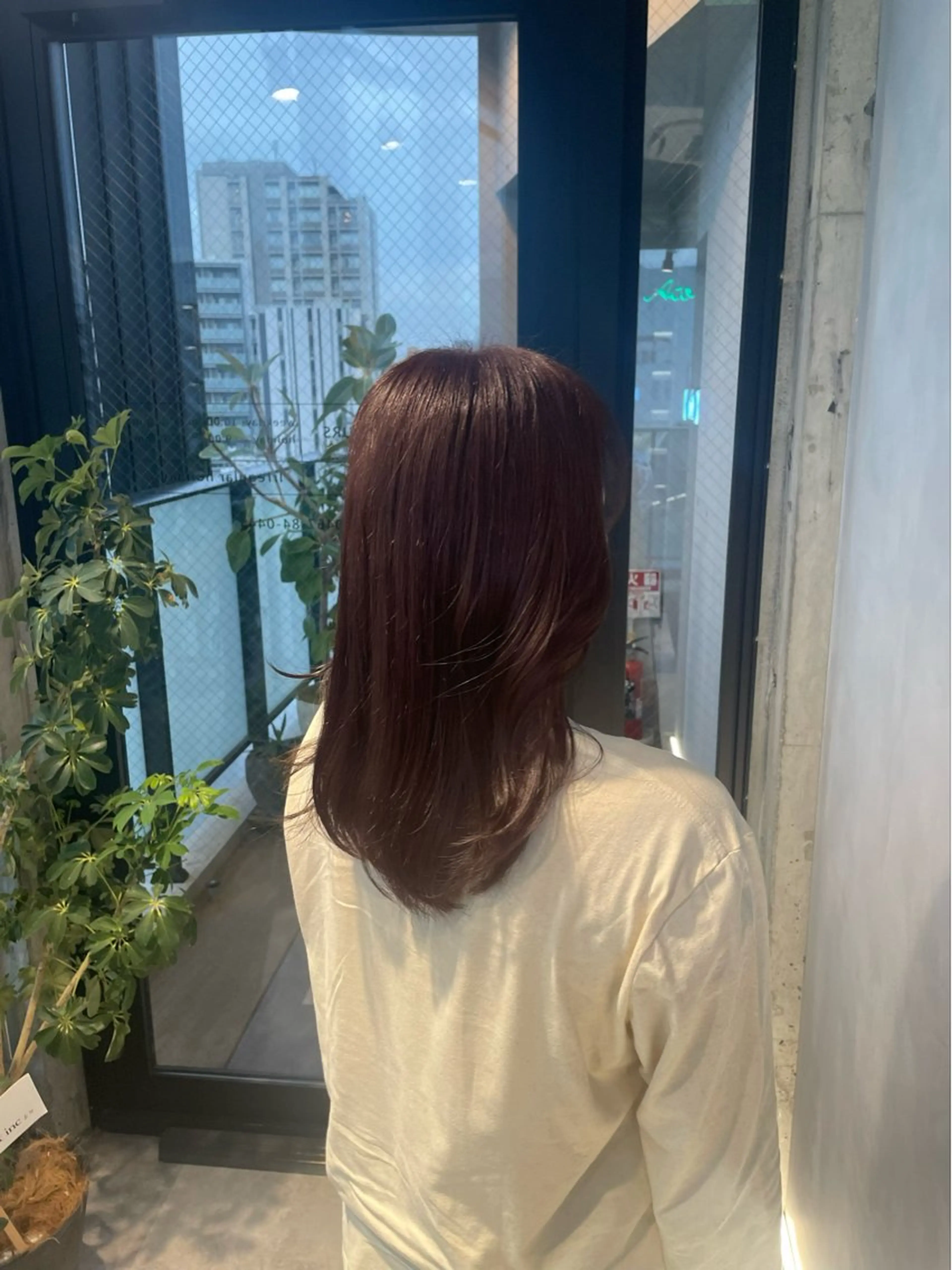 セミロング カラー 暖色/ハイトーン/ カラー/HBLのヘアスタイル