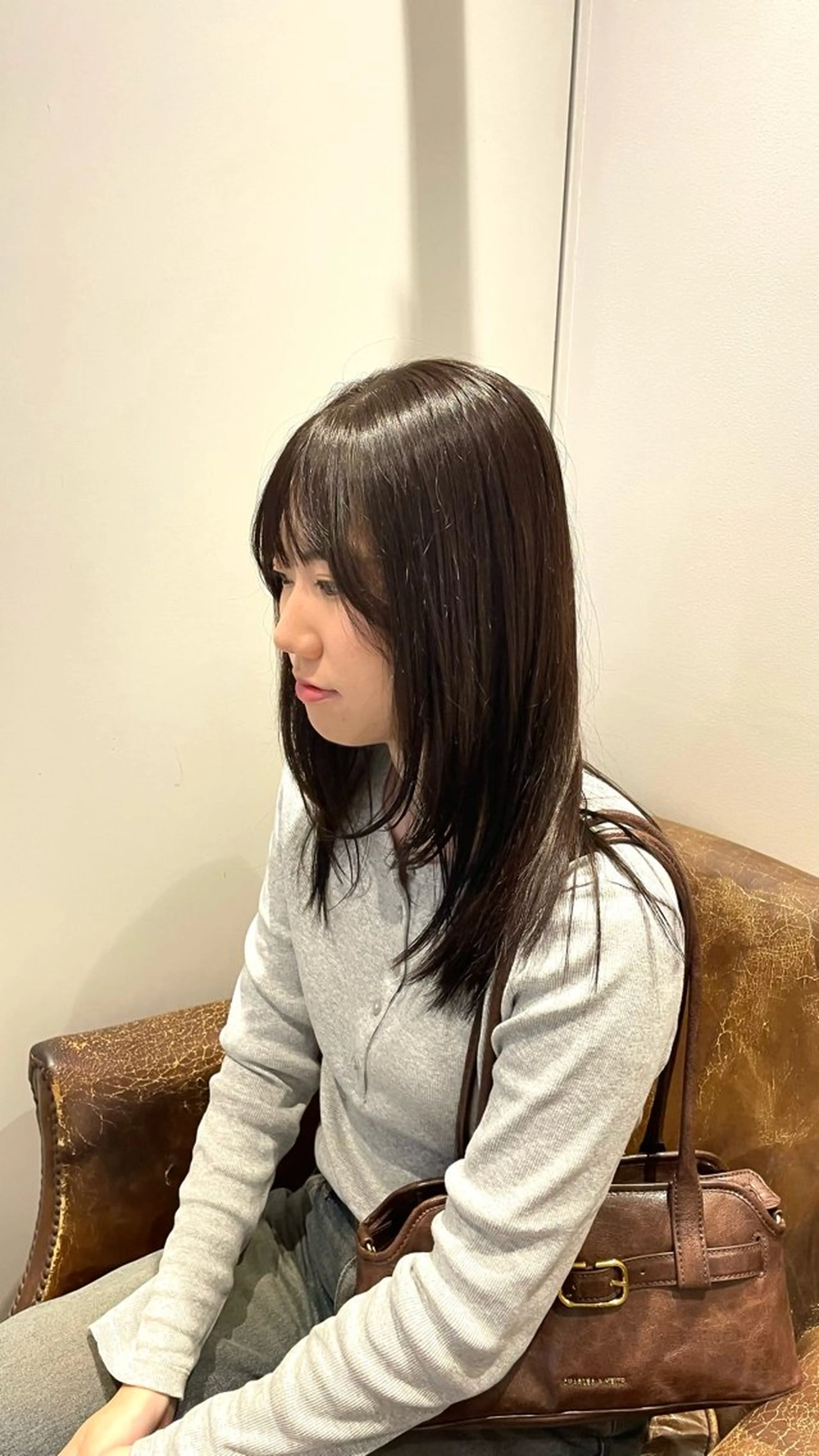 セミロング カラー 葵🫧髪質改善/ つや髪✨梅田のヘアスタイル