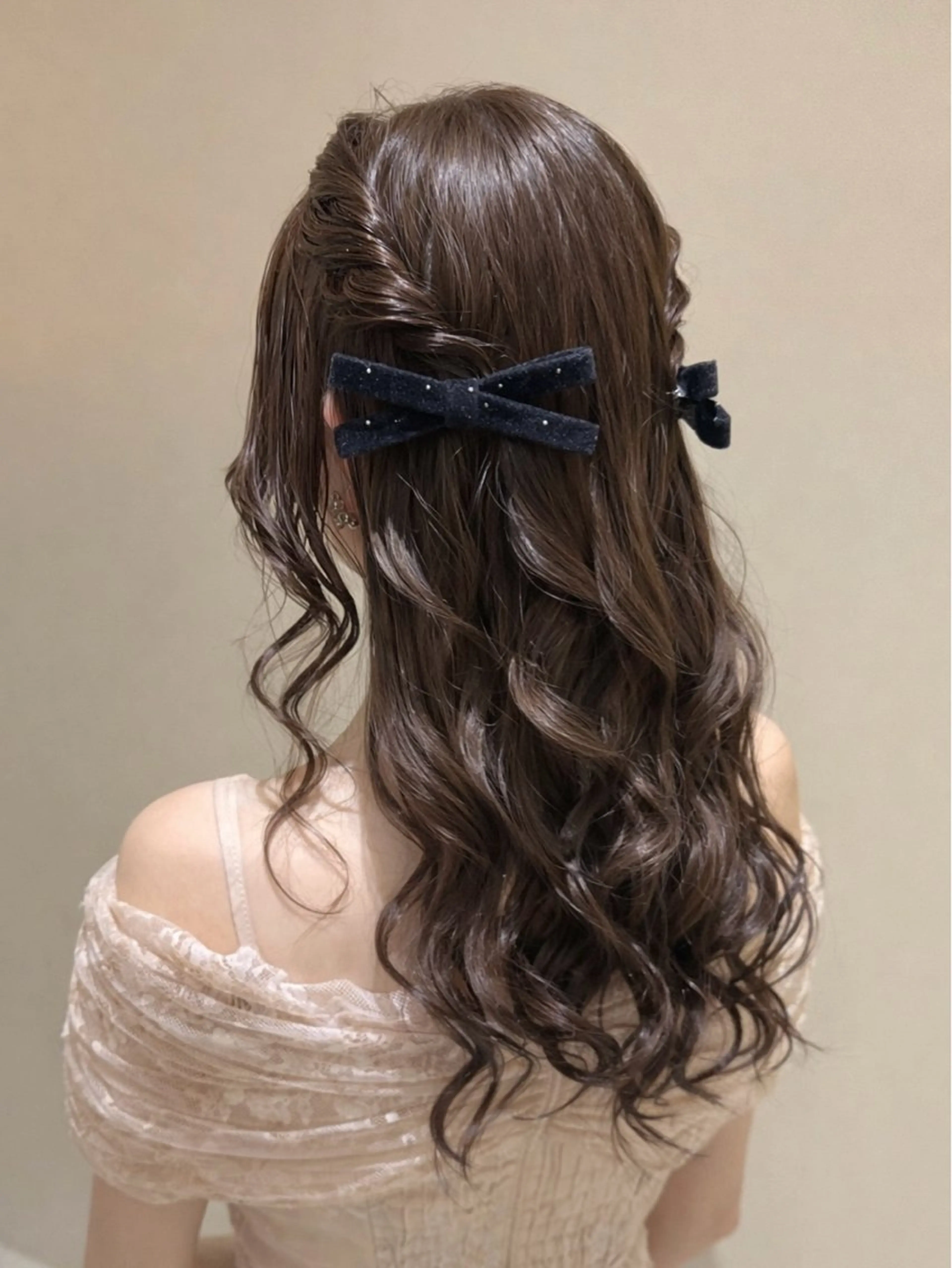 ロング カラー ヘアアレンジ ヘアセット hazuki🐈‍⬛ 透明感カラーのヘアスタイル